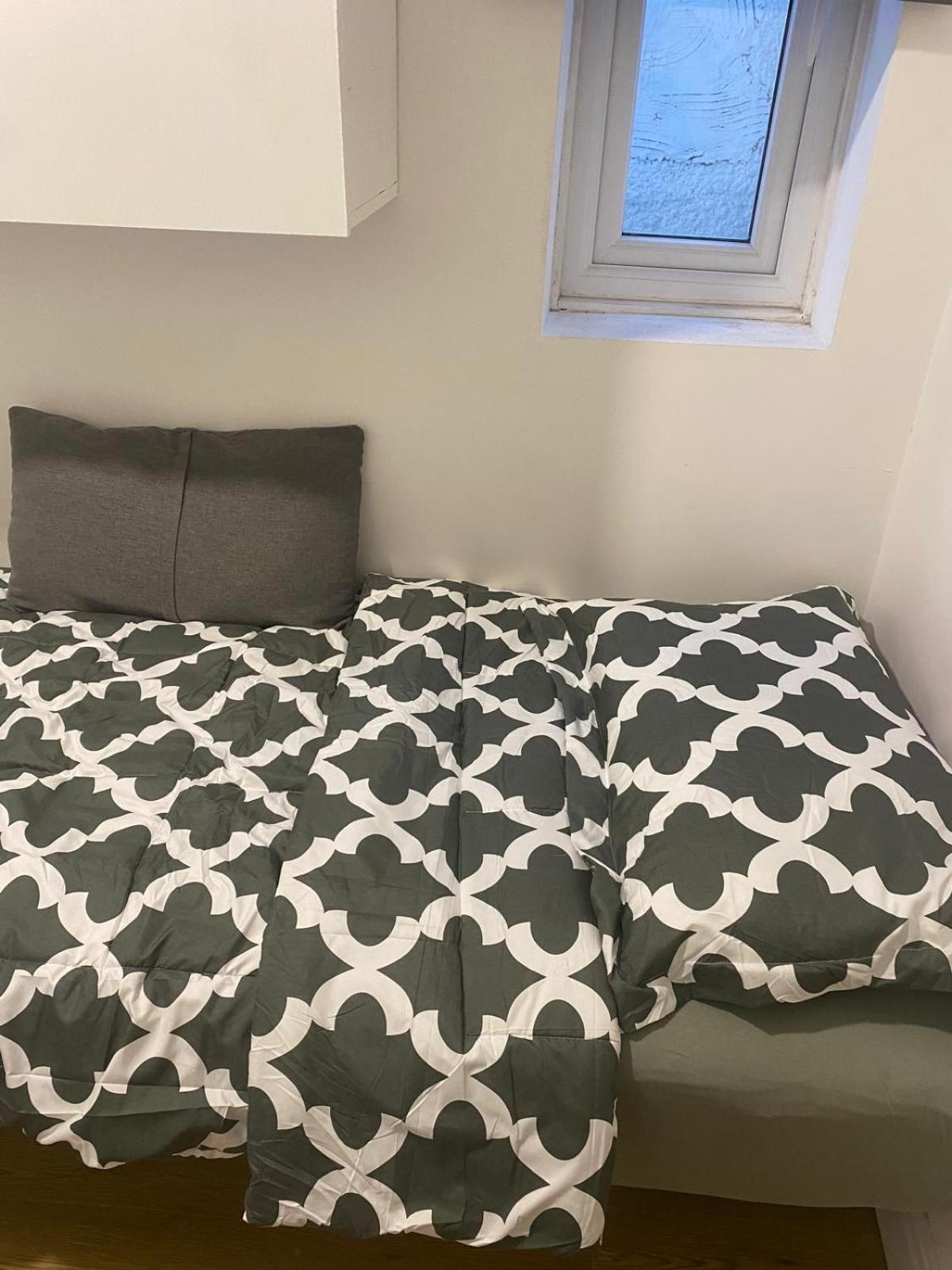 Comfy Private Wembley Stadium 6 Minutes Away Privatunterkunft