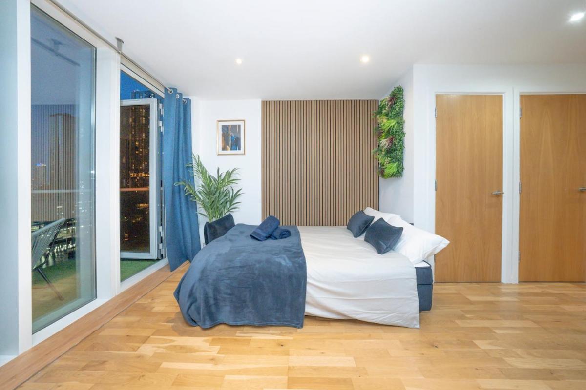 Apartment Floor Skyline 1 Bed London
