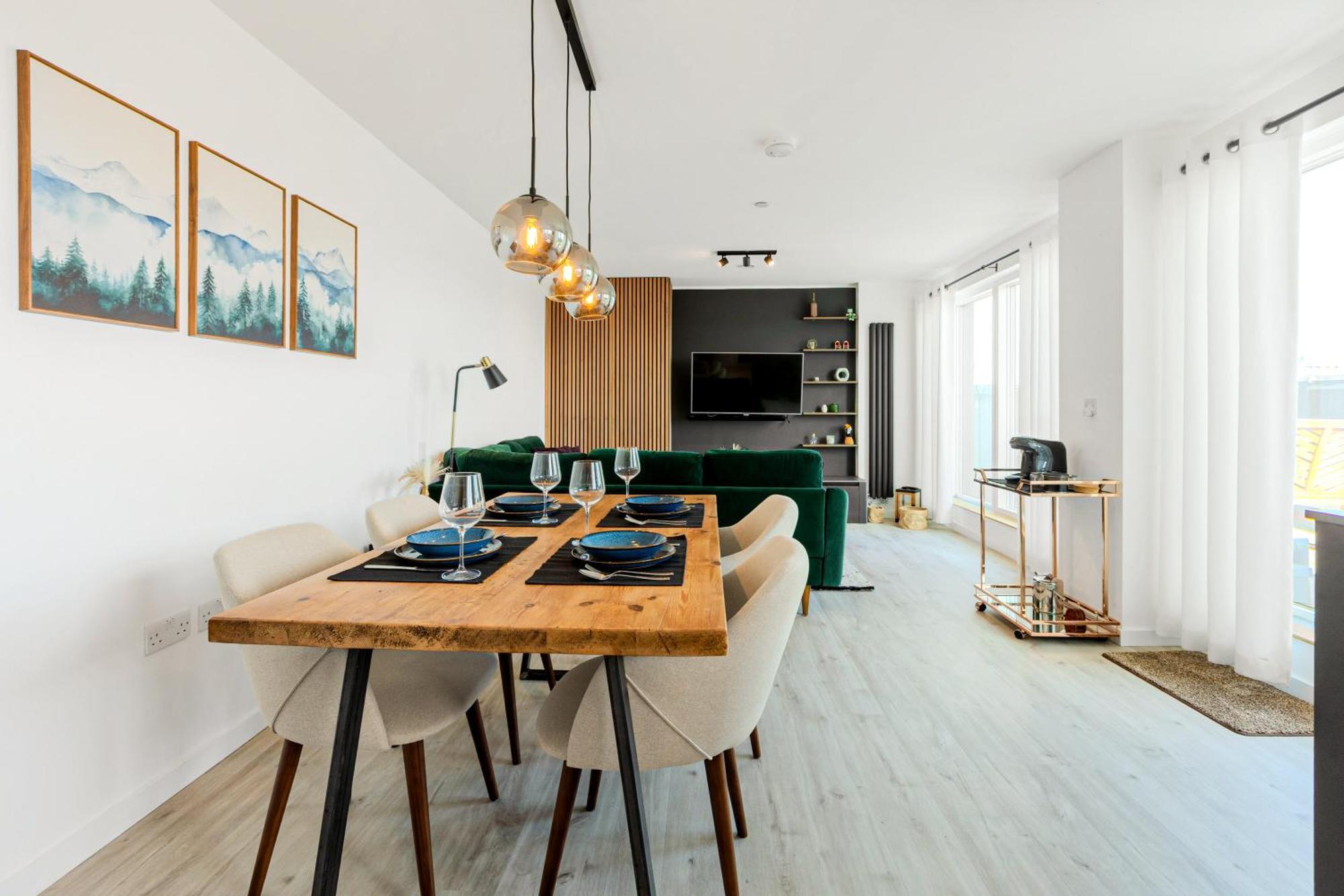 Magnificent New Cross 2br Penthouse With Balcony And Views Appartement *