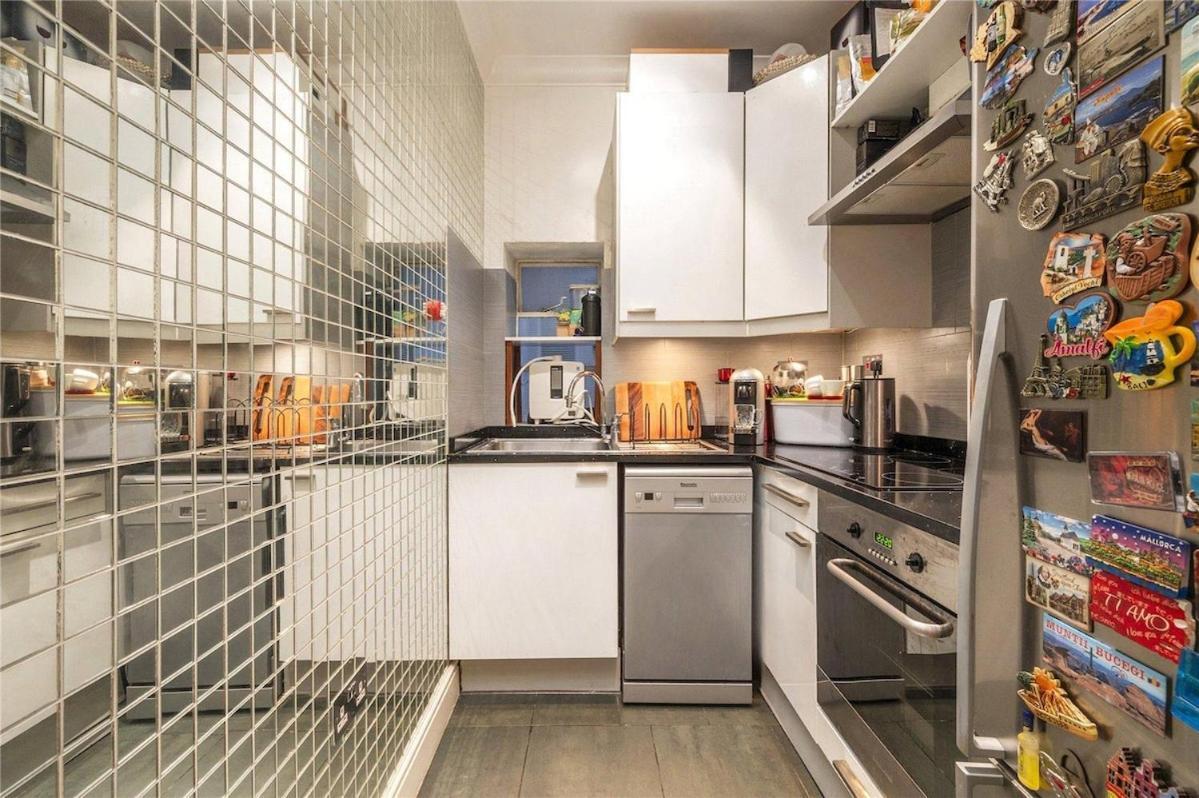 Appartement Gorgeous Flat 3 Minute Walk To Iconic Hyde Park Londen