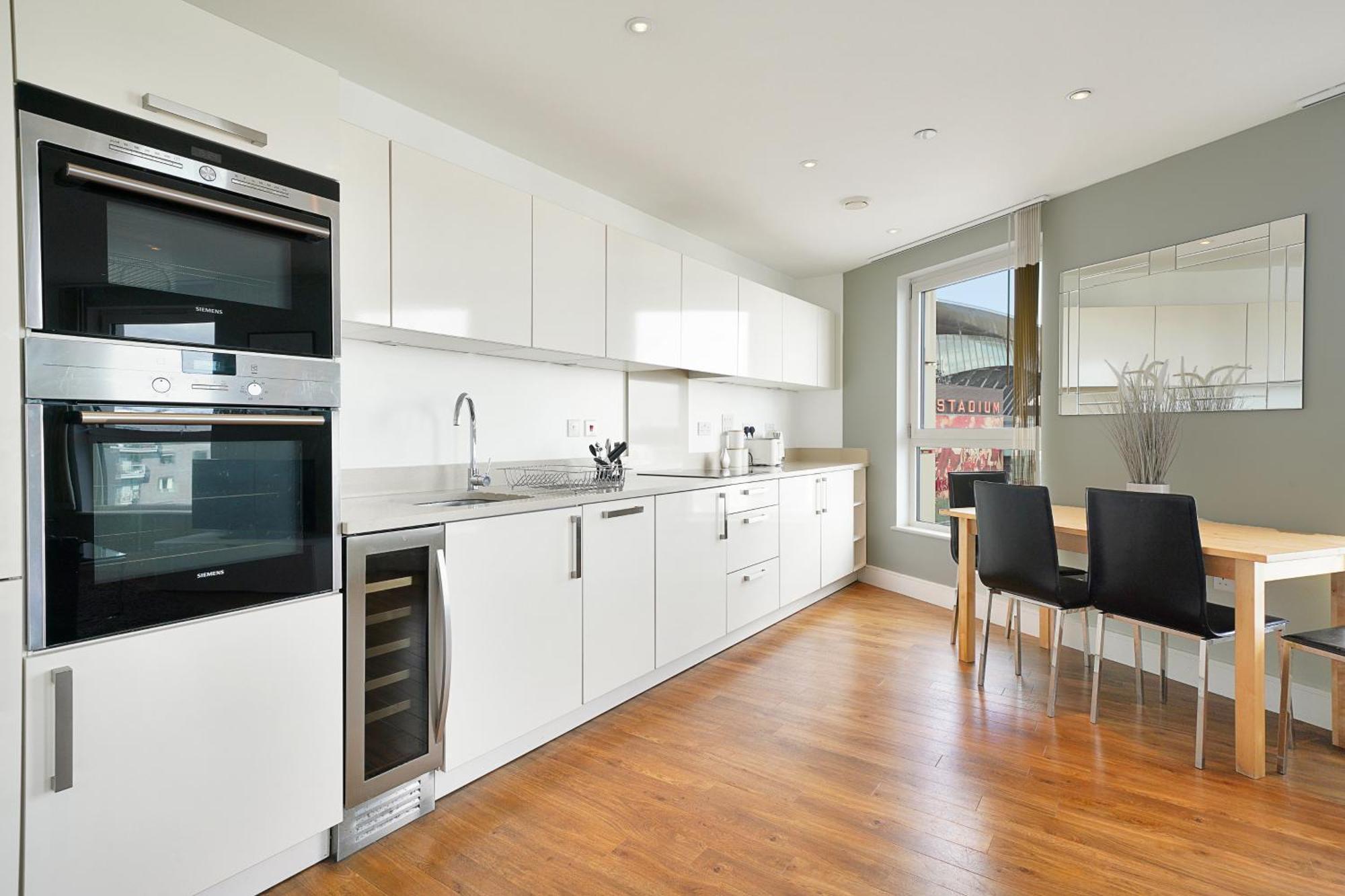 Modern 2-bedroom Flat Near Emirates Stadium - Apartment