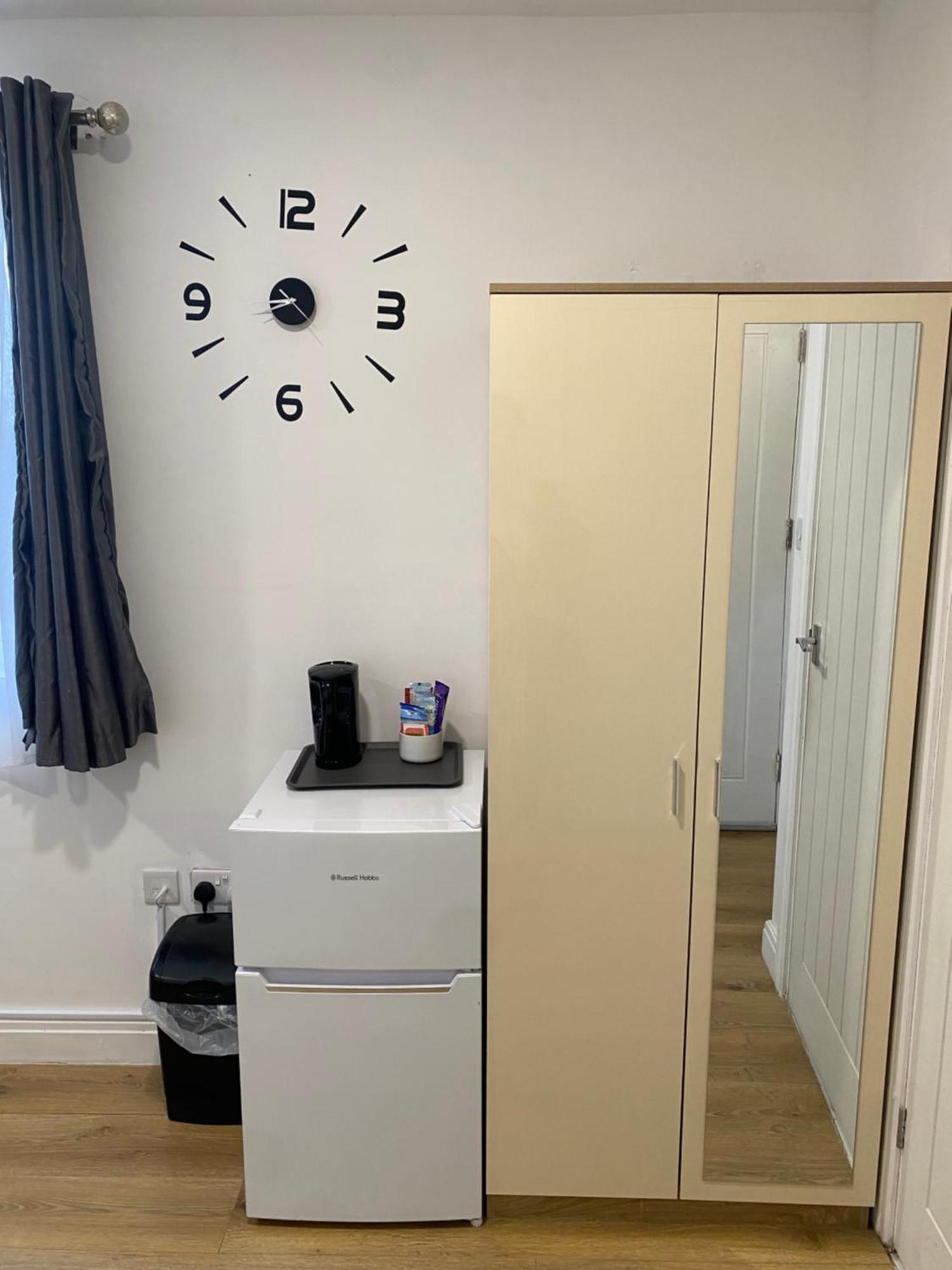 Homestay Comfy Private Wembley Stadium 6 Minutes Away