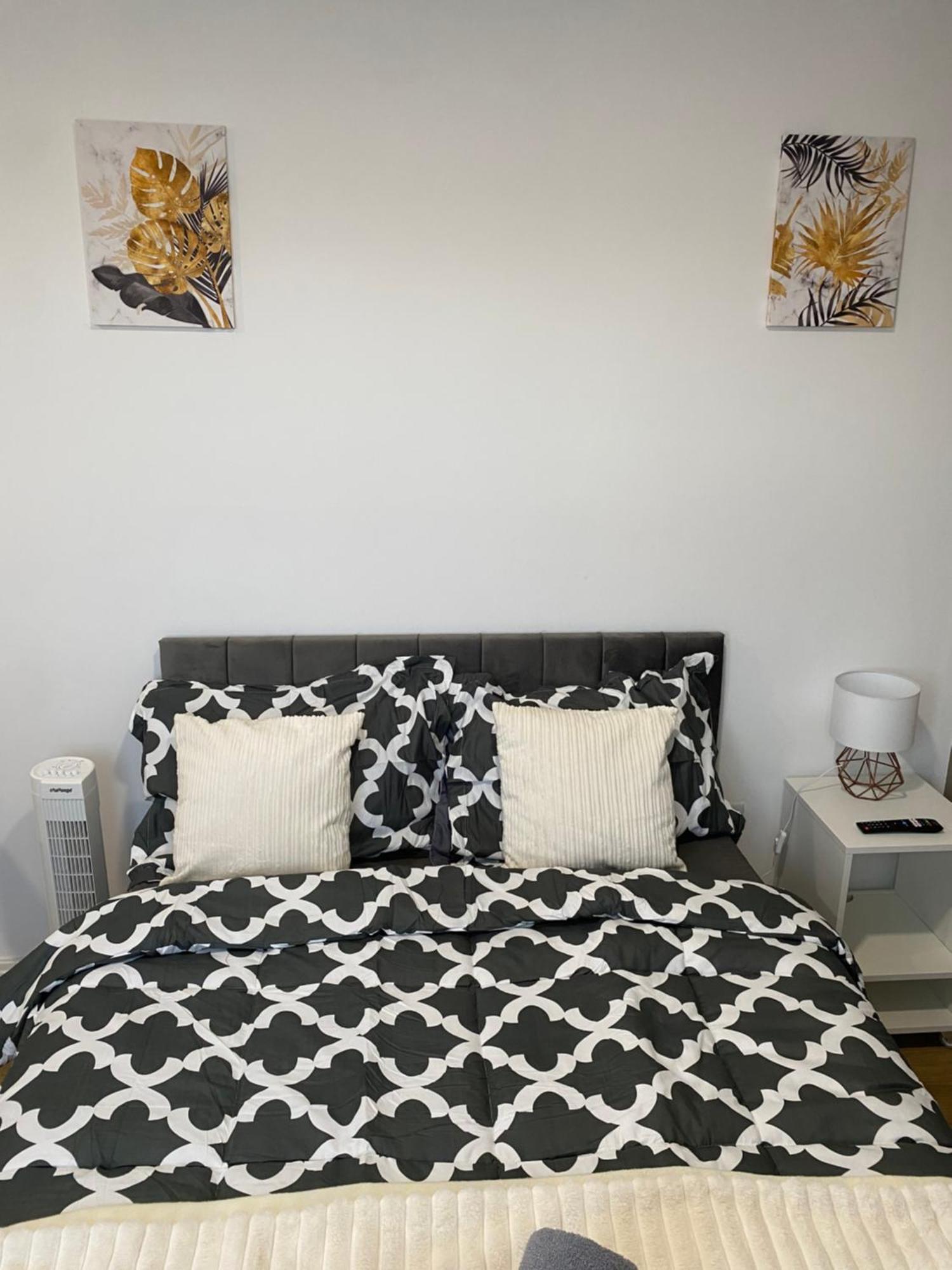 Homestay Comfy Private Wembley Stadium 6 Minutes Away London