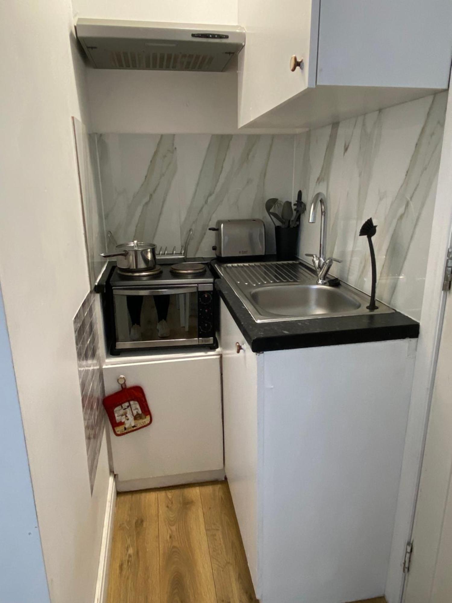Comfy Private Wembley Stadium 6 Minutes Away Privatunterkunft *