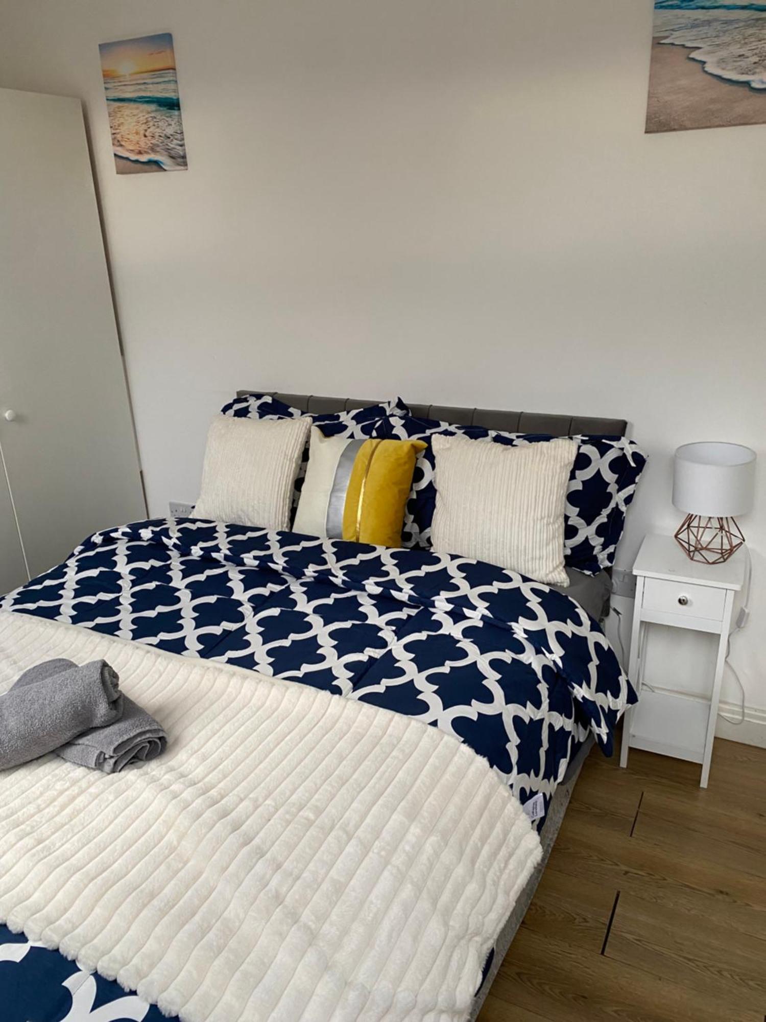 Comfy Private Wembley Stadium 6 Minutes Away Privatunterkunft London