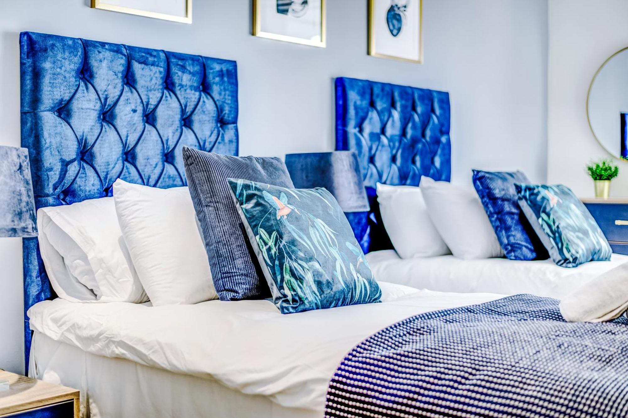 Pristine In Battersea By 53 Degrees Property, Ideal For Long Term Stays! Apartment London