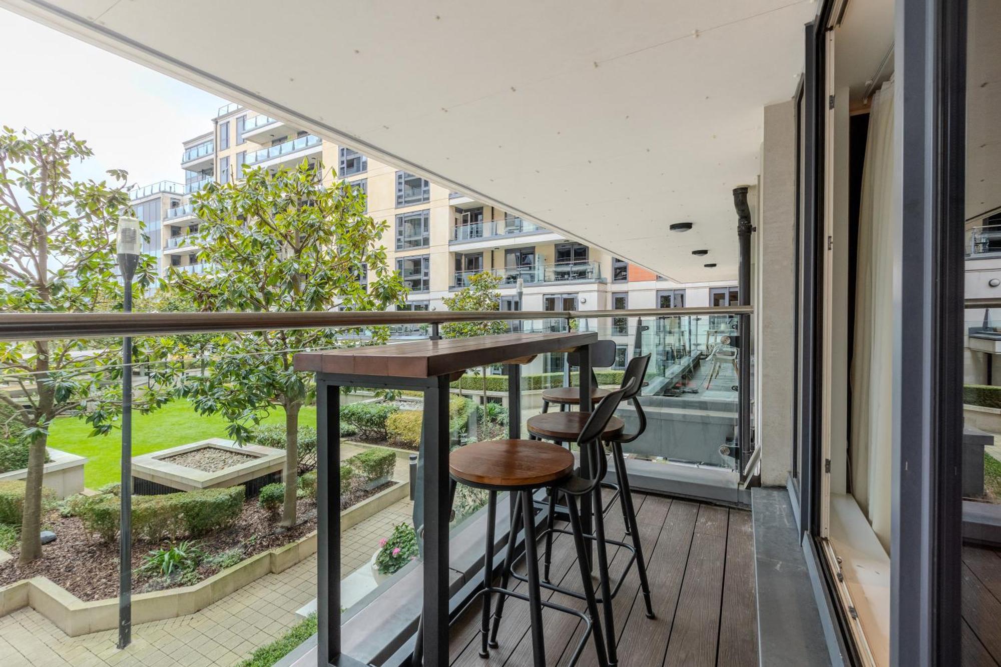 Apartamento Upscale 3br W Balcony, 3min Railway Station *
