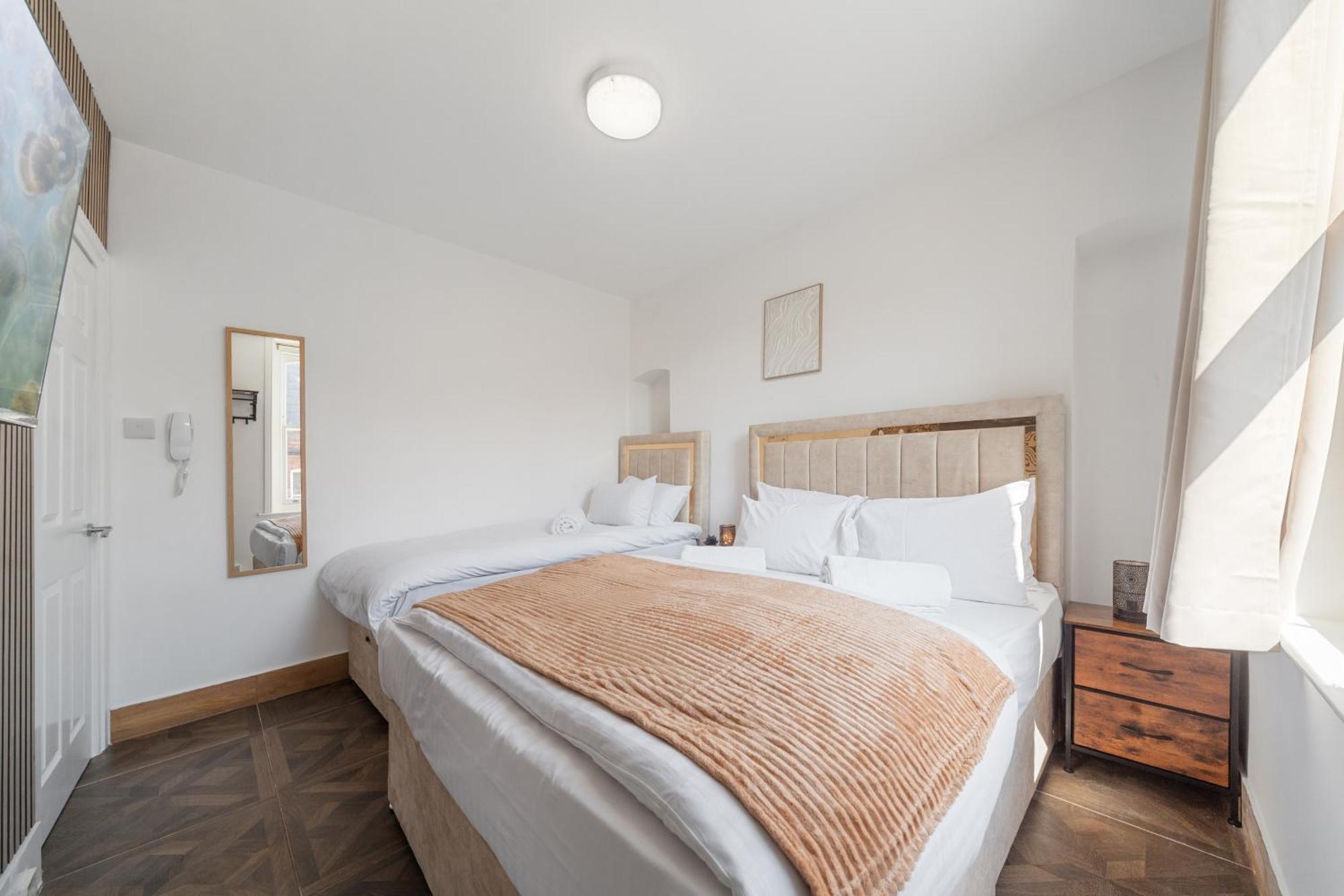 Appartement Stylish In The Heart Of Soho Your West End Escape! Gsg Londen