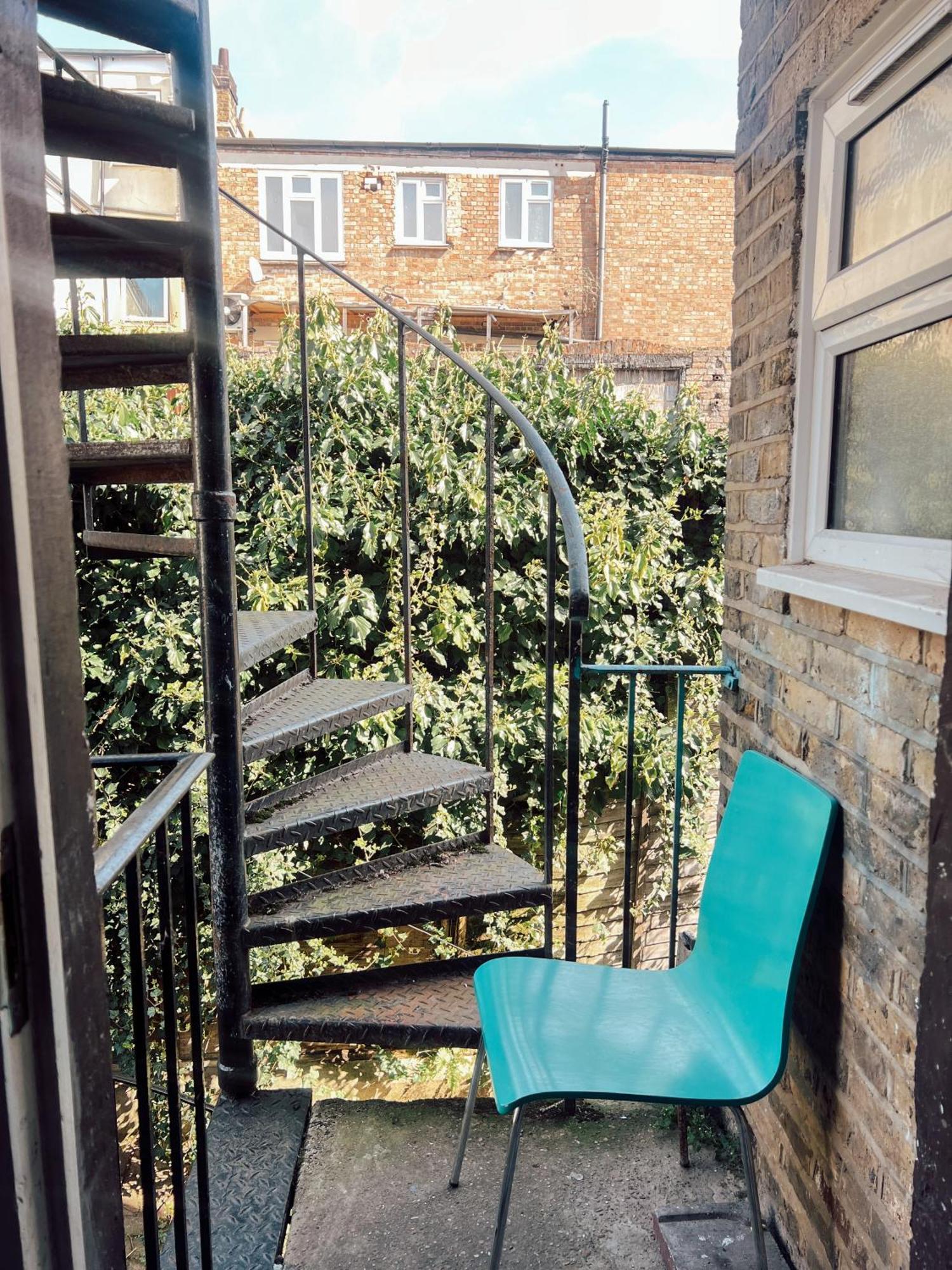 Big 1-bed Flat Elephant & Castle Apartment *