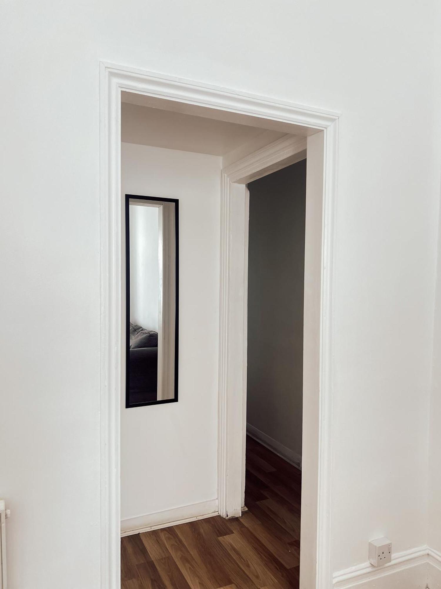 Big 1-bed Flat Elephant & Castle *