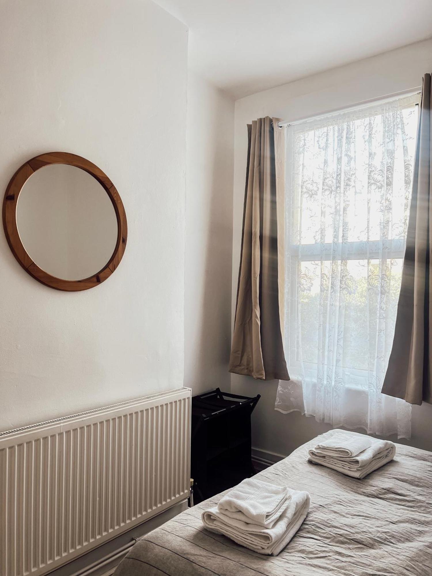 Big 1-bed Flat Elephant & Castle * London