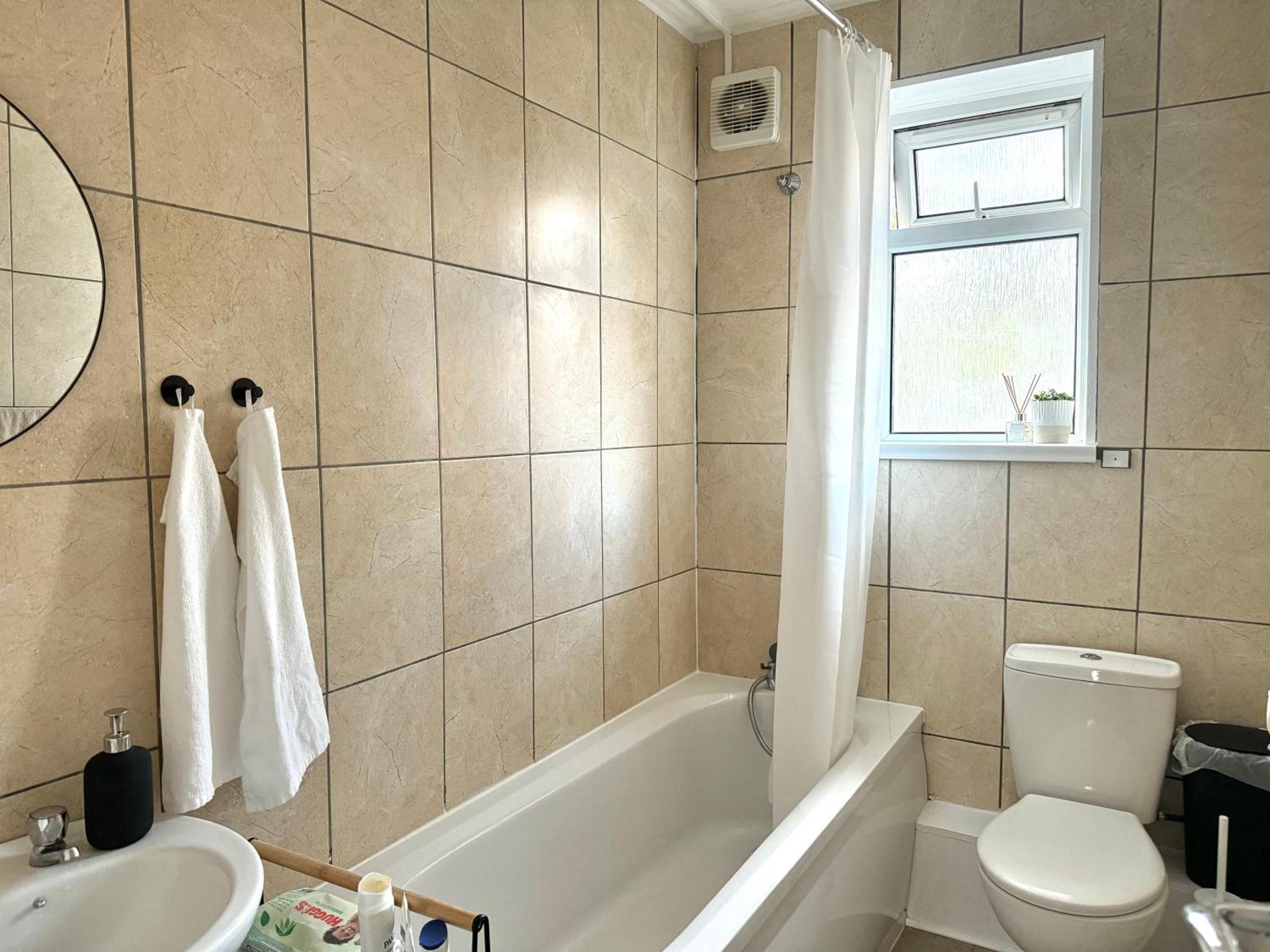 Your Cosy Get-away 5 Minutes From Canning Town Station, Near Excel & O2