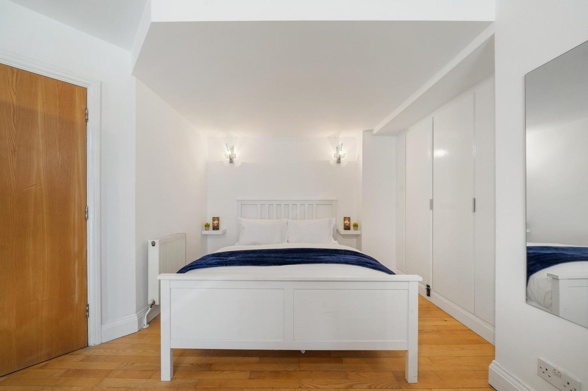 Apartment Stylish & Bright In The Heart Of Soho Unbeatable Location Wd8 *
