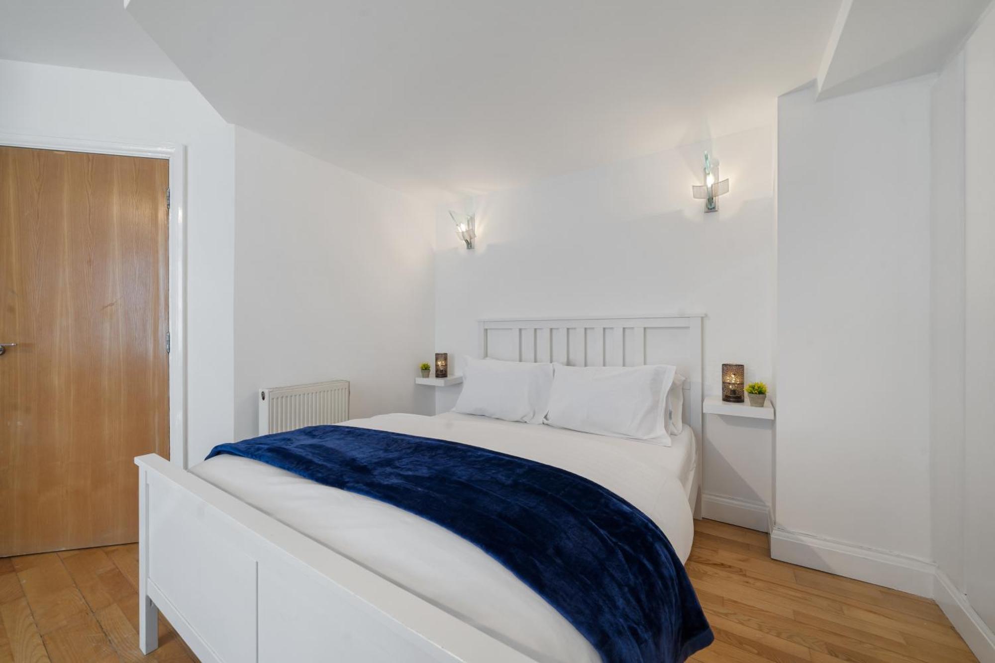 Apartment Stylish & Bright In The Heart Of Soho Unbeatable Location Wd8 London