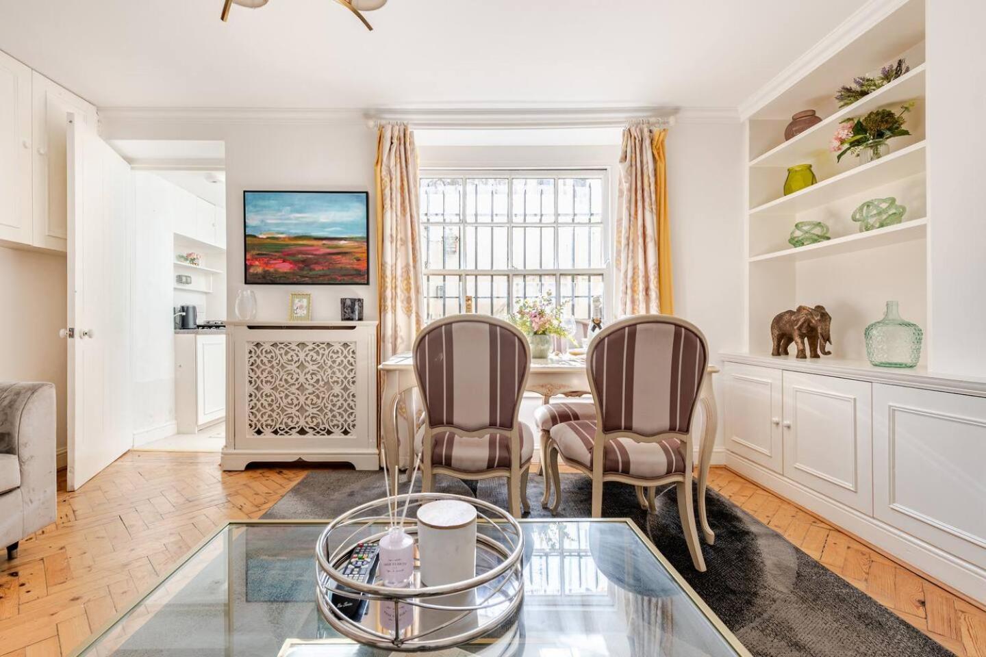Secluded Modern Private By Buckingham Palace * London