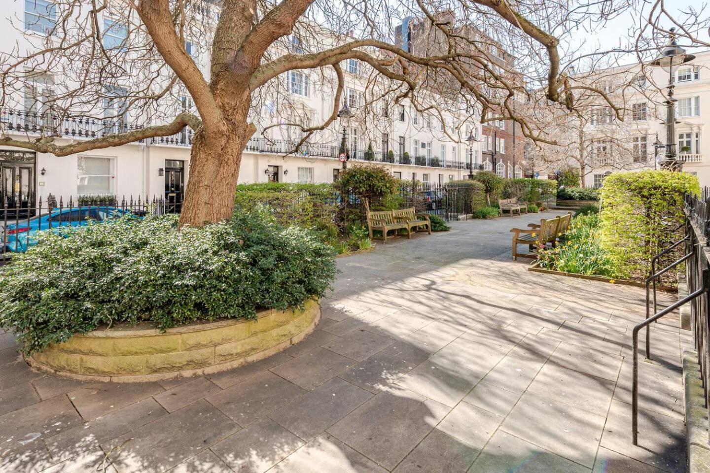 Apartment Secluded Modern Private By Buckingham Palace