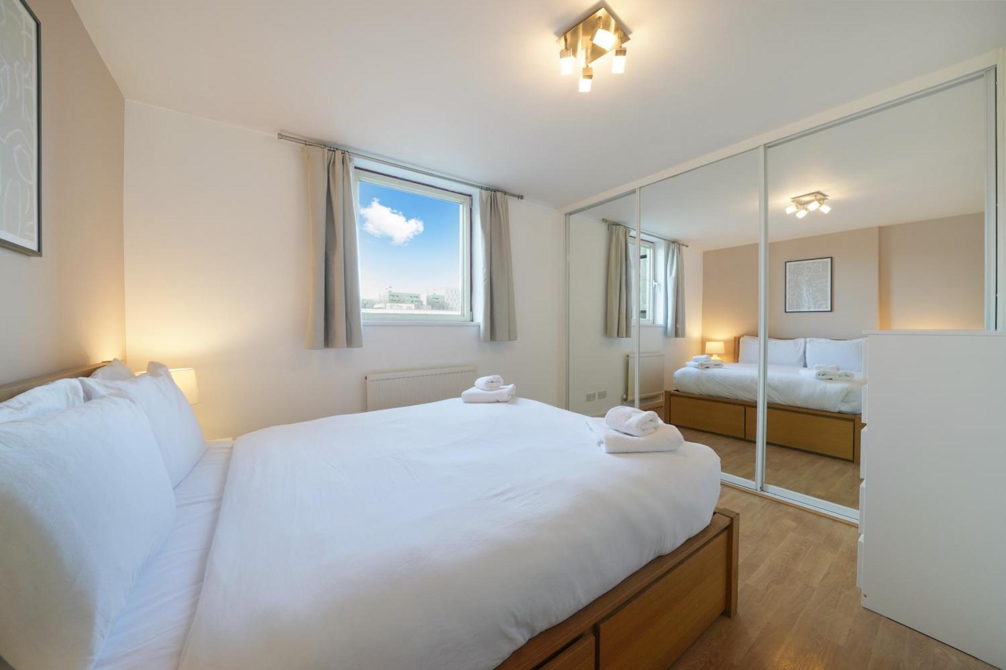 Timeless Elegance In Haggerston Apartment London