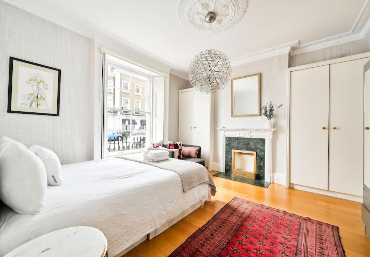5 Bedrooms House In Chelsea Apartment London