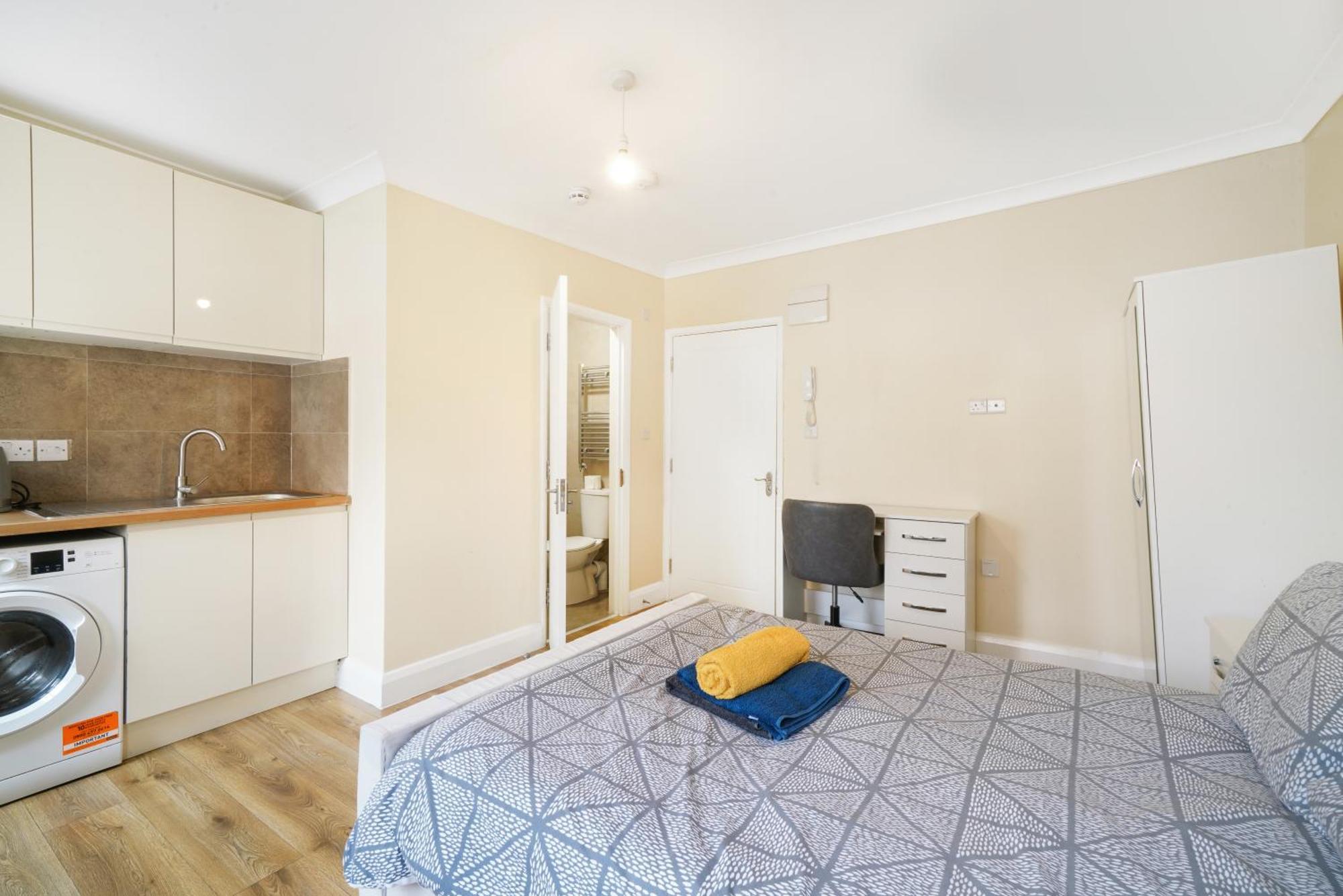 Apartment Serviced In W1 Zone 1 *