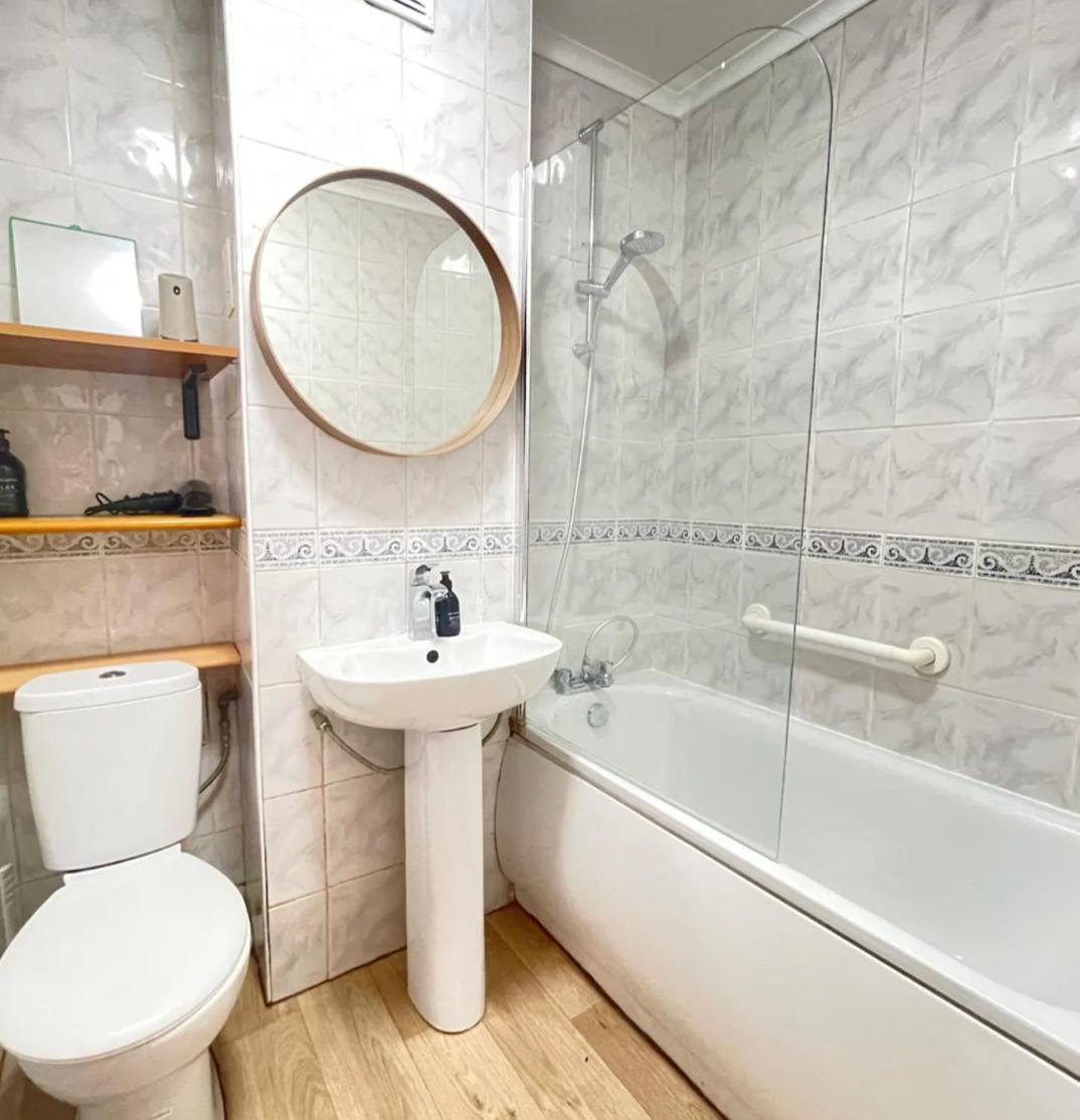 Apartment Hyde Park Gate London