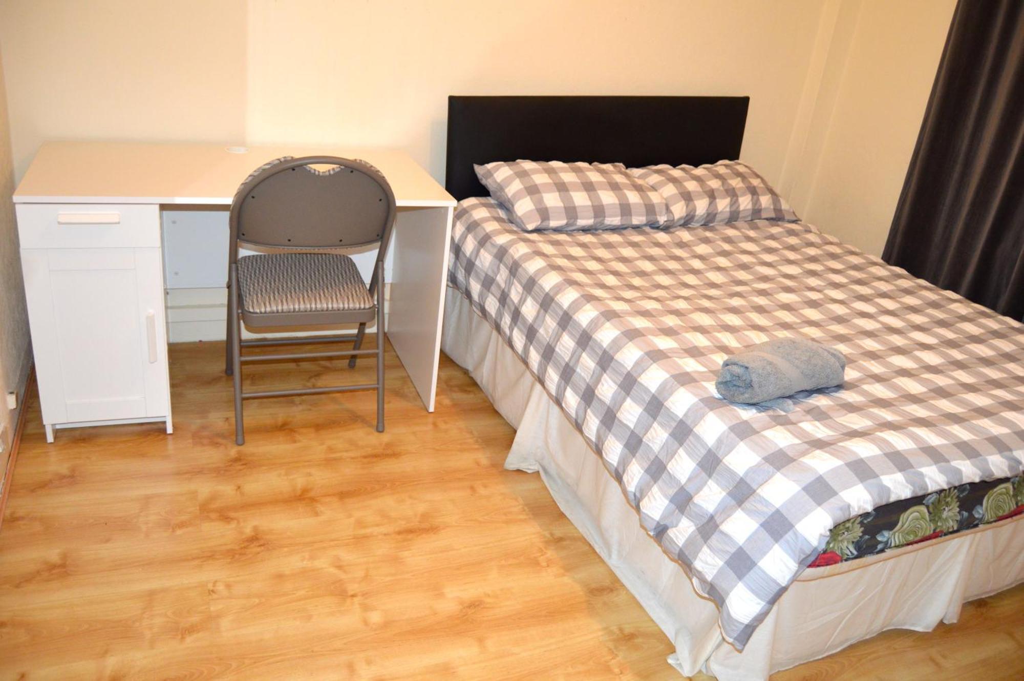 Hyde Park Homestay *