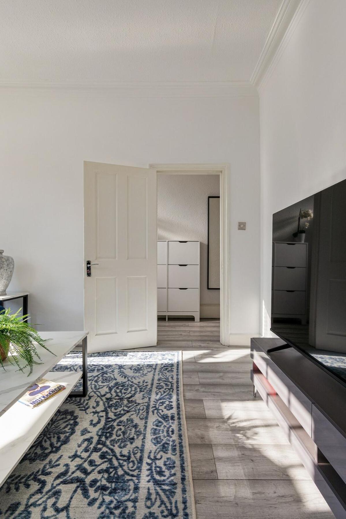Apartment Modern 4 Bedroom House In Woodgreen