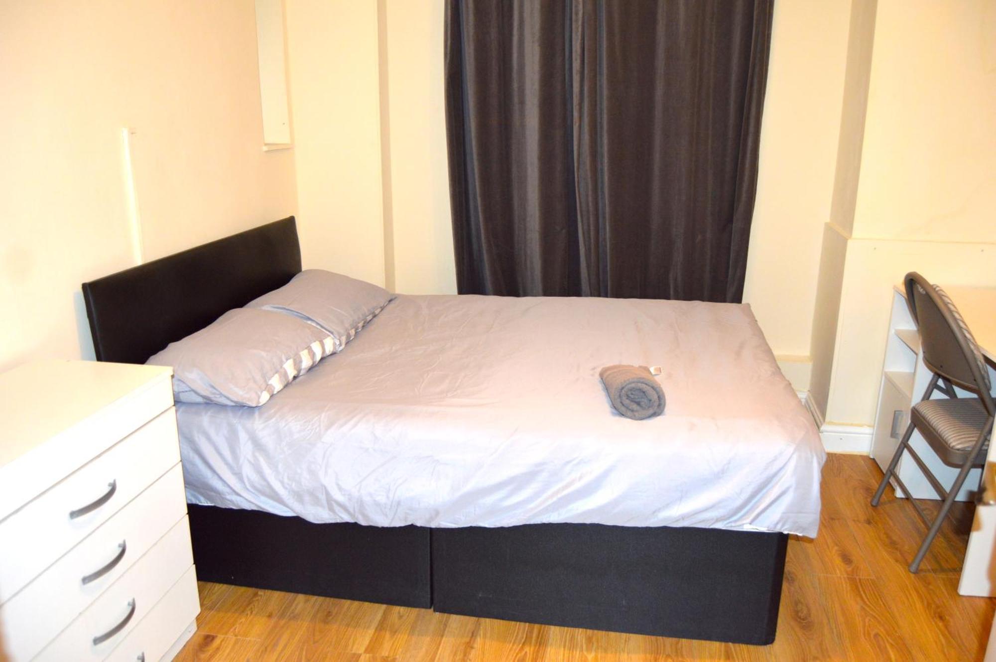 Hyde Park Homestay London