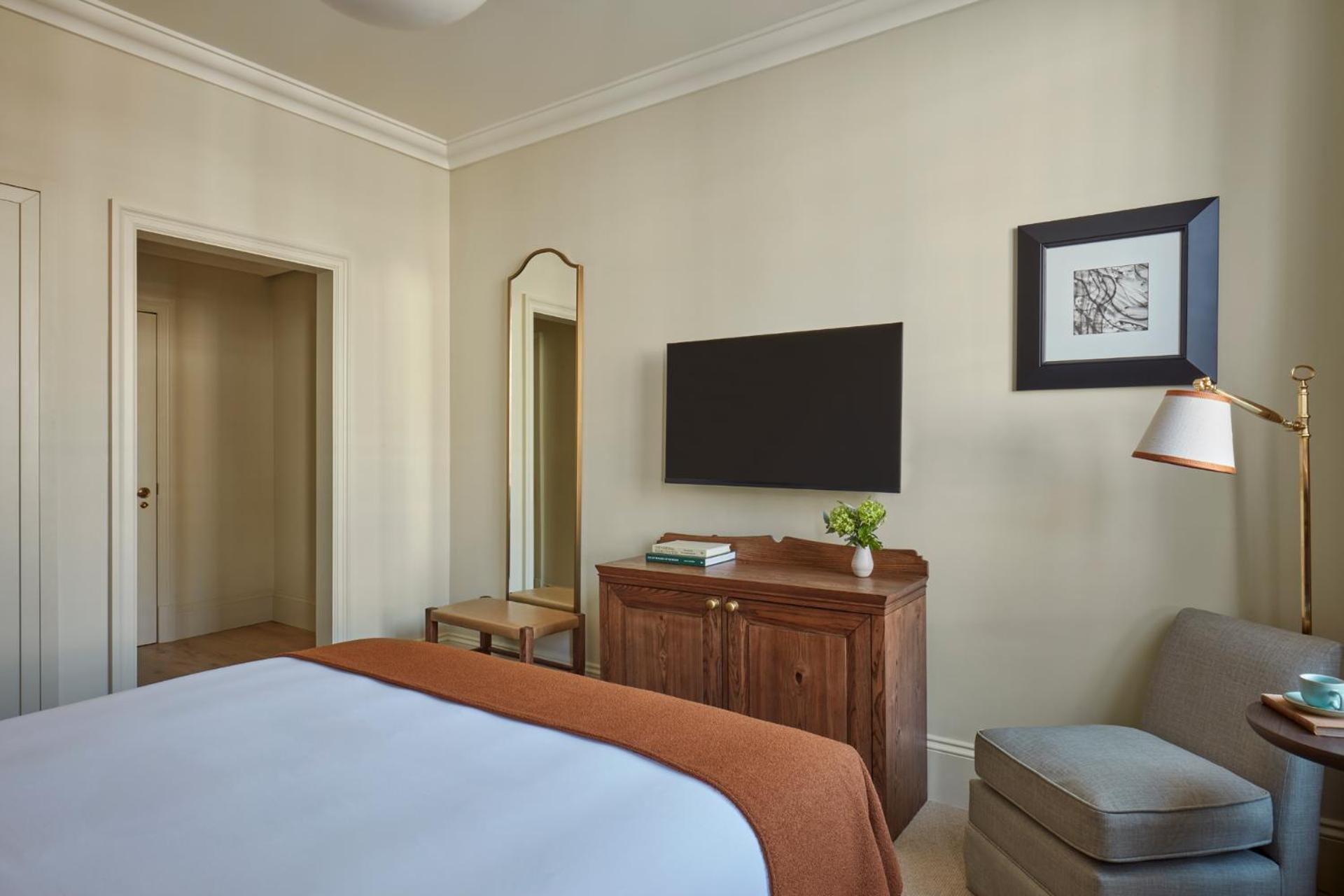 K+k George Kensington Hotel London