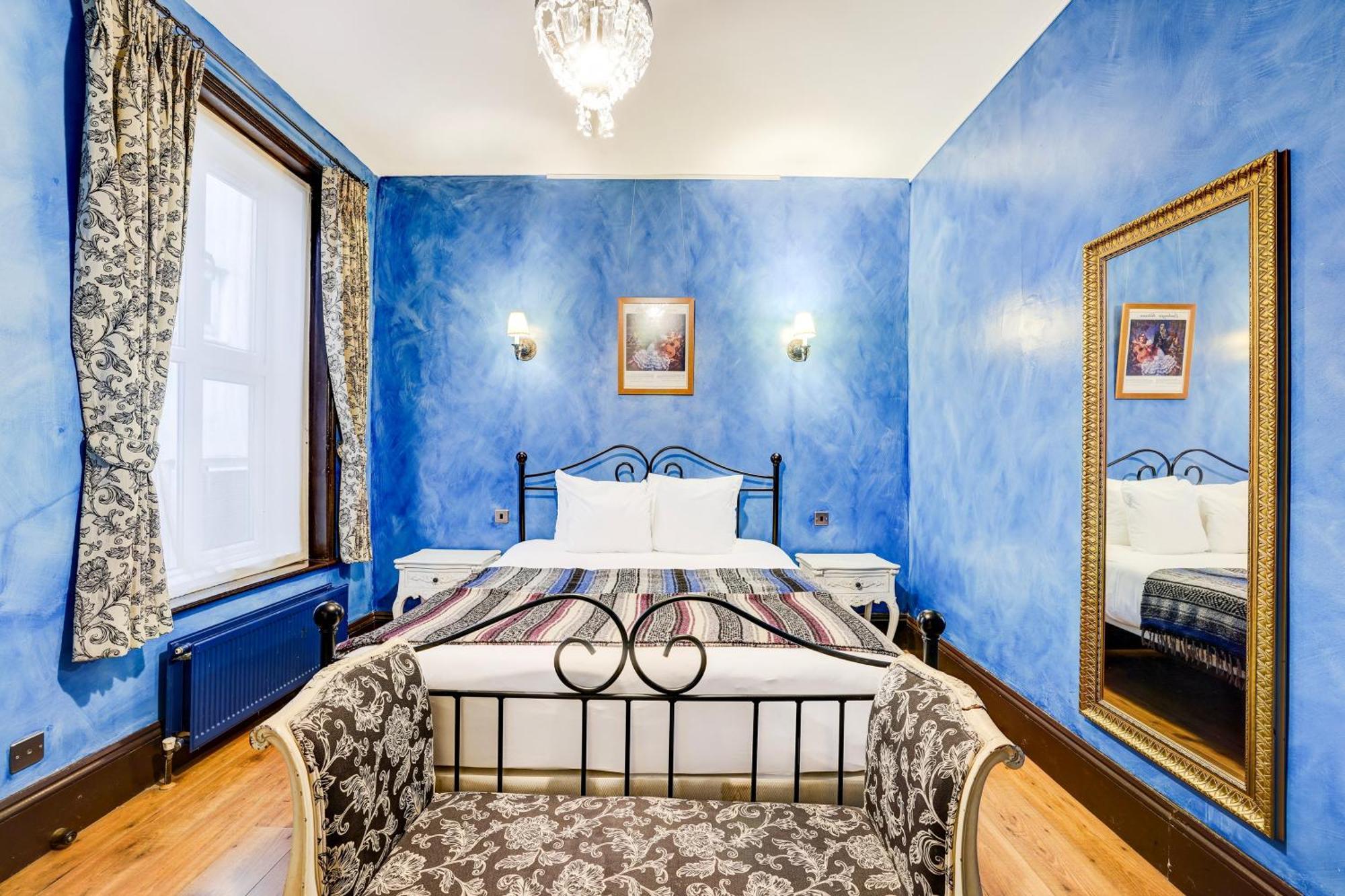 Gasthof Church Street 3*