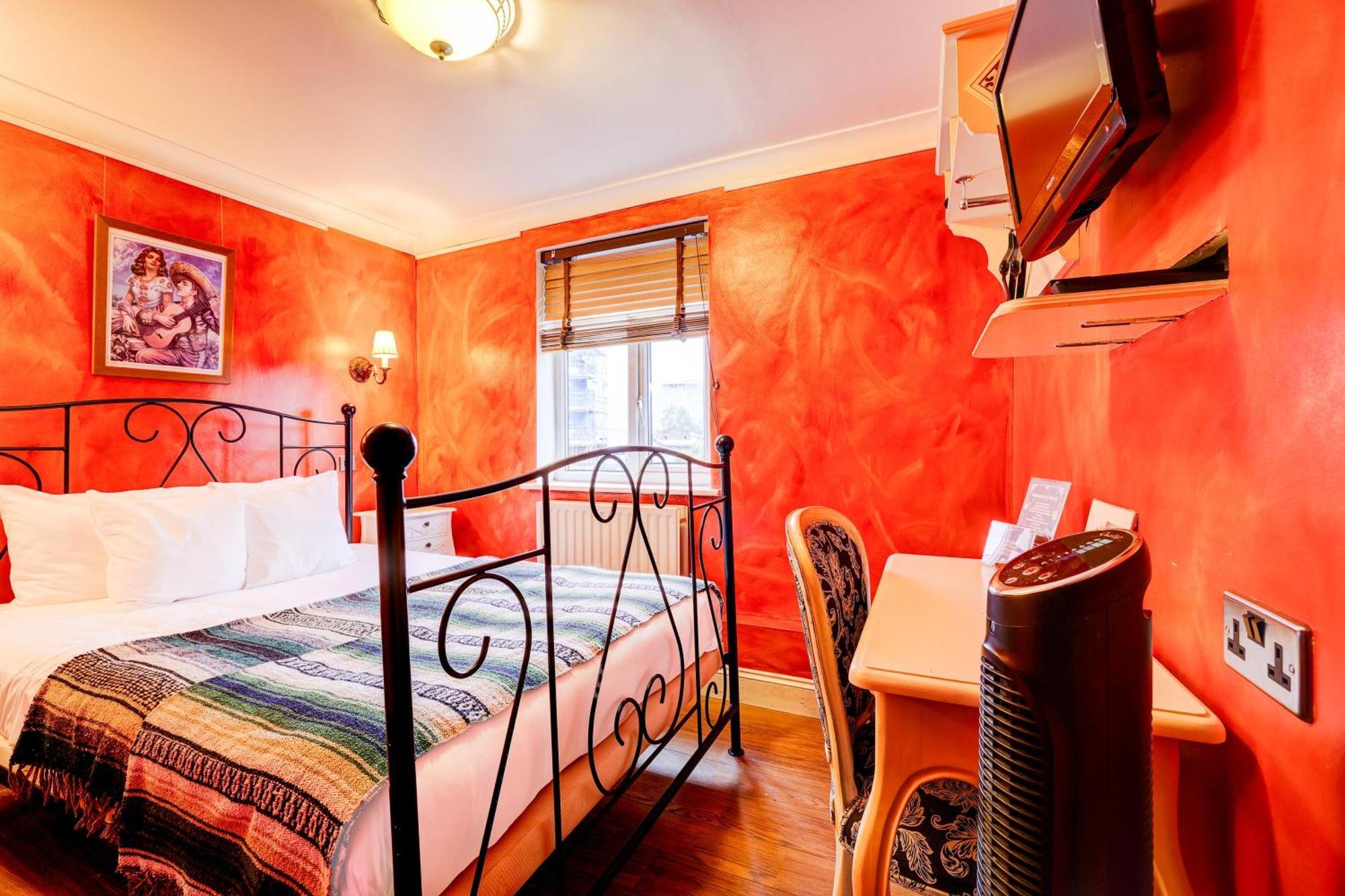 Gasthof Church Street 3*