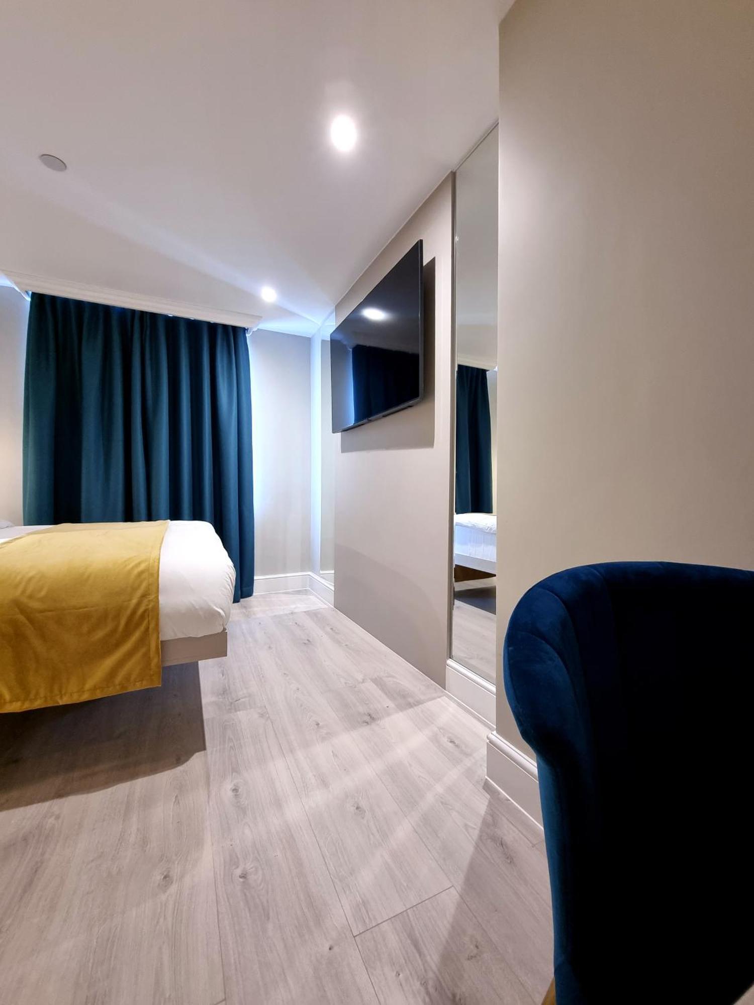 Aparthotel West Brompton 4*