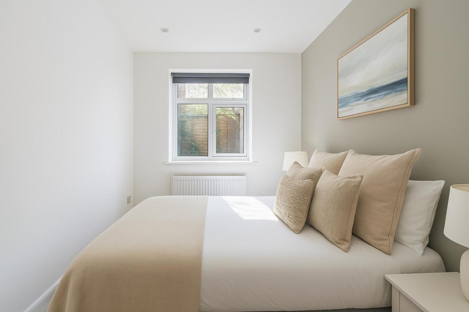 Amazing Flat Near Golders - Great Transport Links Londen