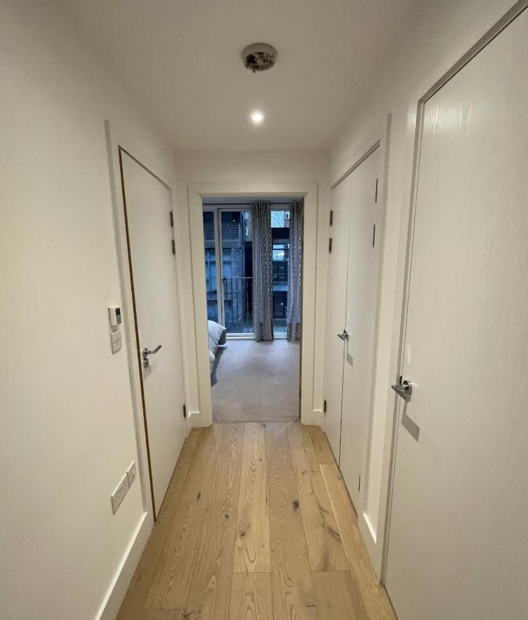 Domo94 - Heart Of Camden Town Apartment *