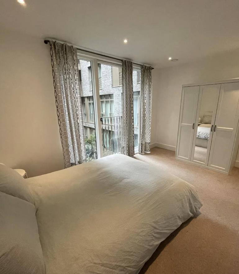 Domo94 - Heart Of Camden Town Apartment *