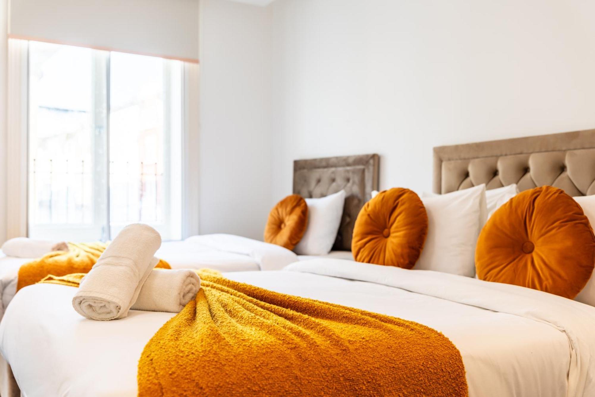 The Chapter - Mayfair Residences Hotel