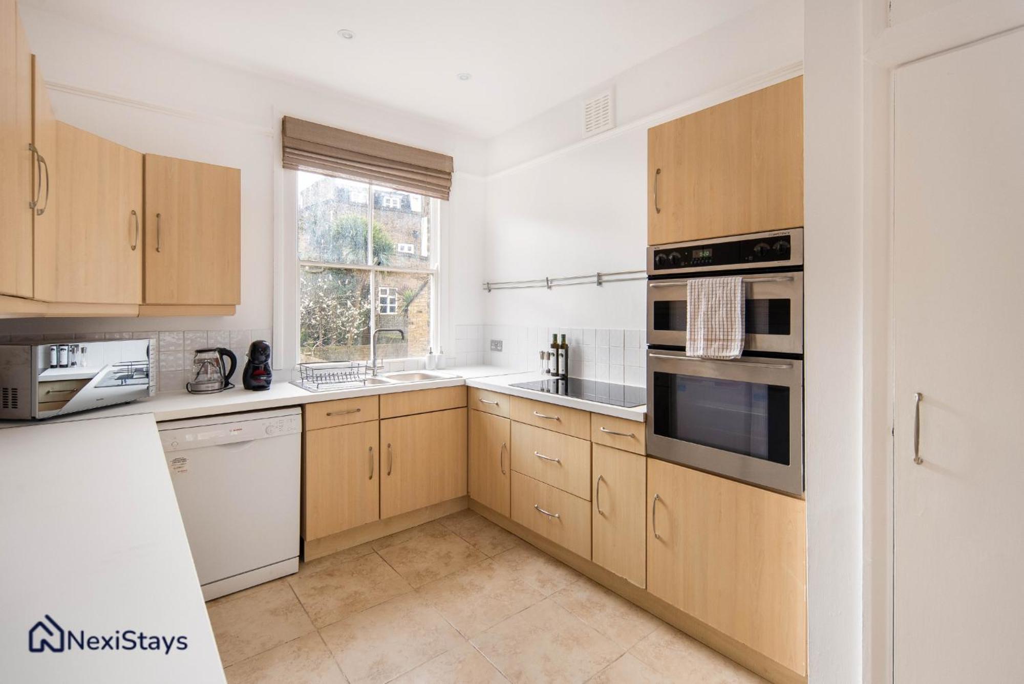 Apartment 10 Mins Walk To The Oval, The Kennington Retreat *