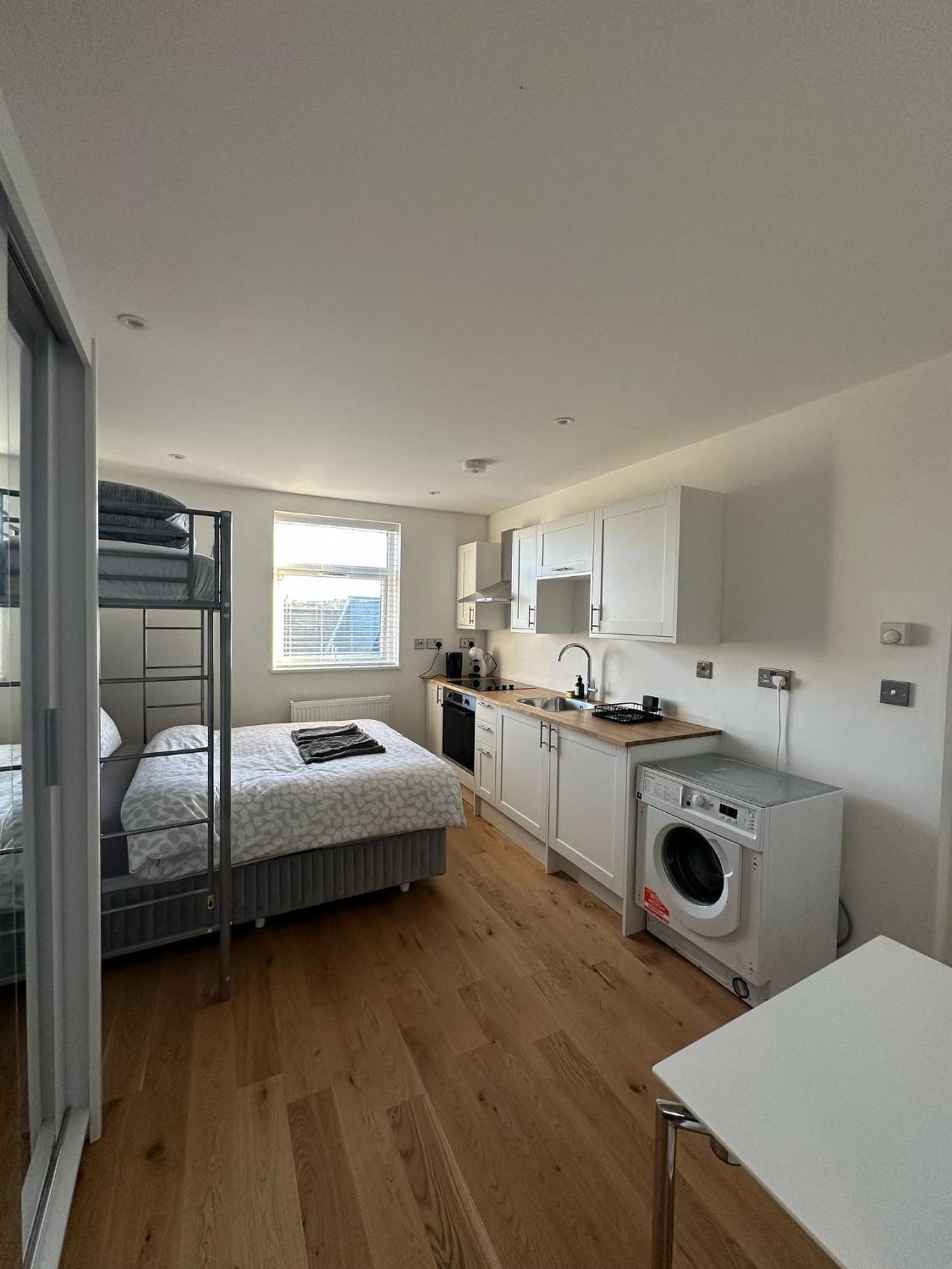 Keysan House 1 * London