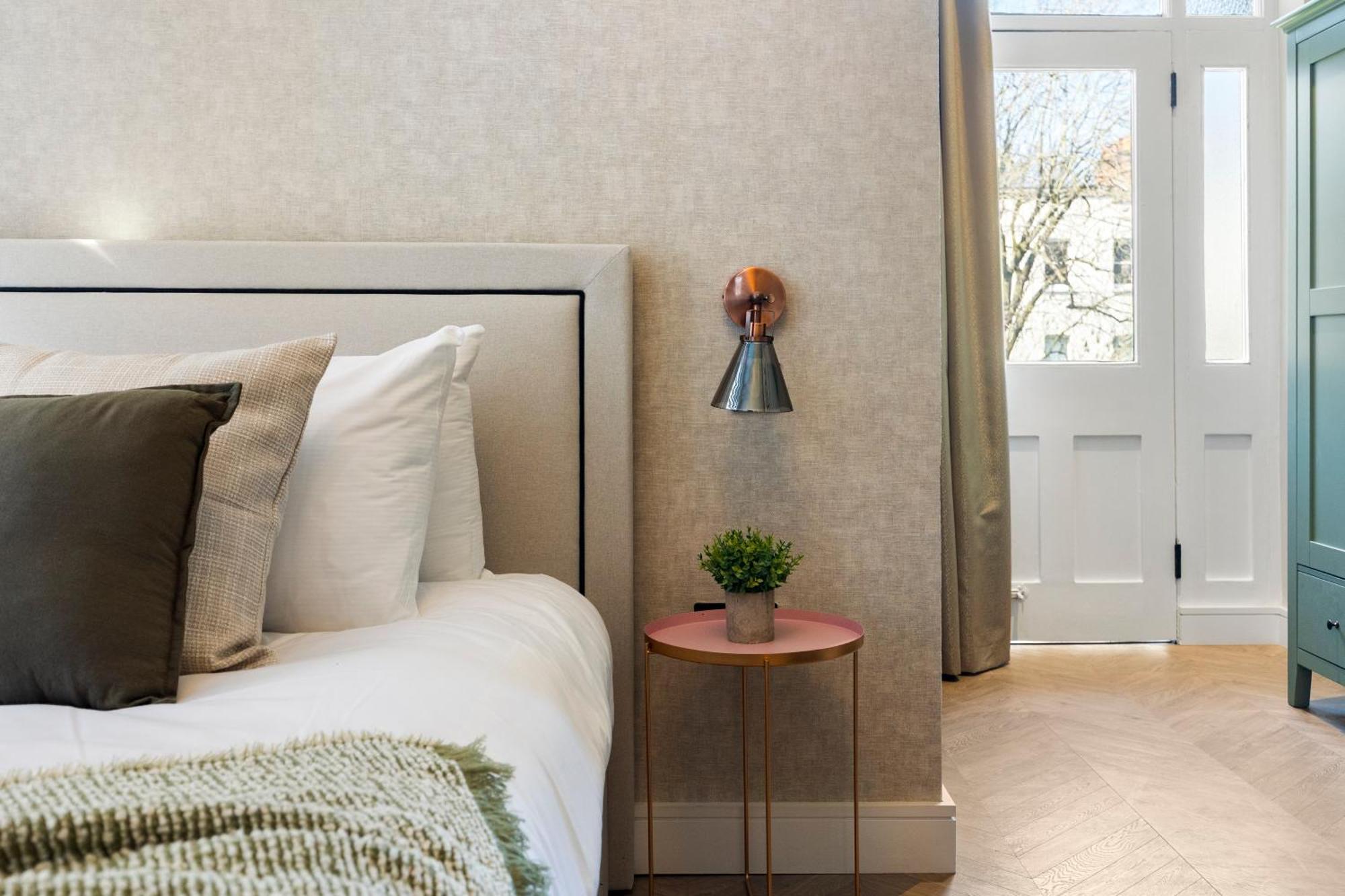 Luxury 3 Bedroom Flat 5 Min Walk To Maida Vale Tube Station