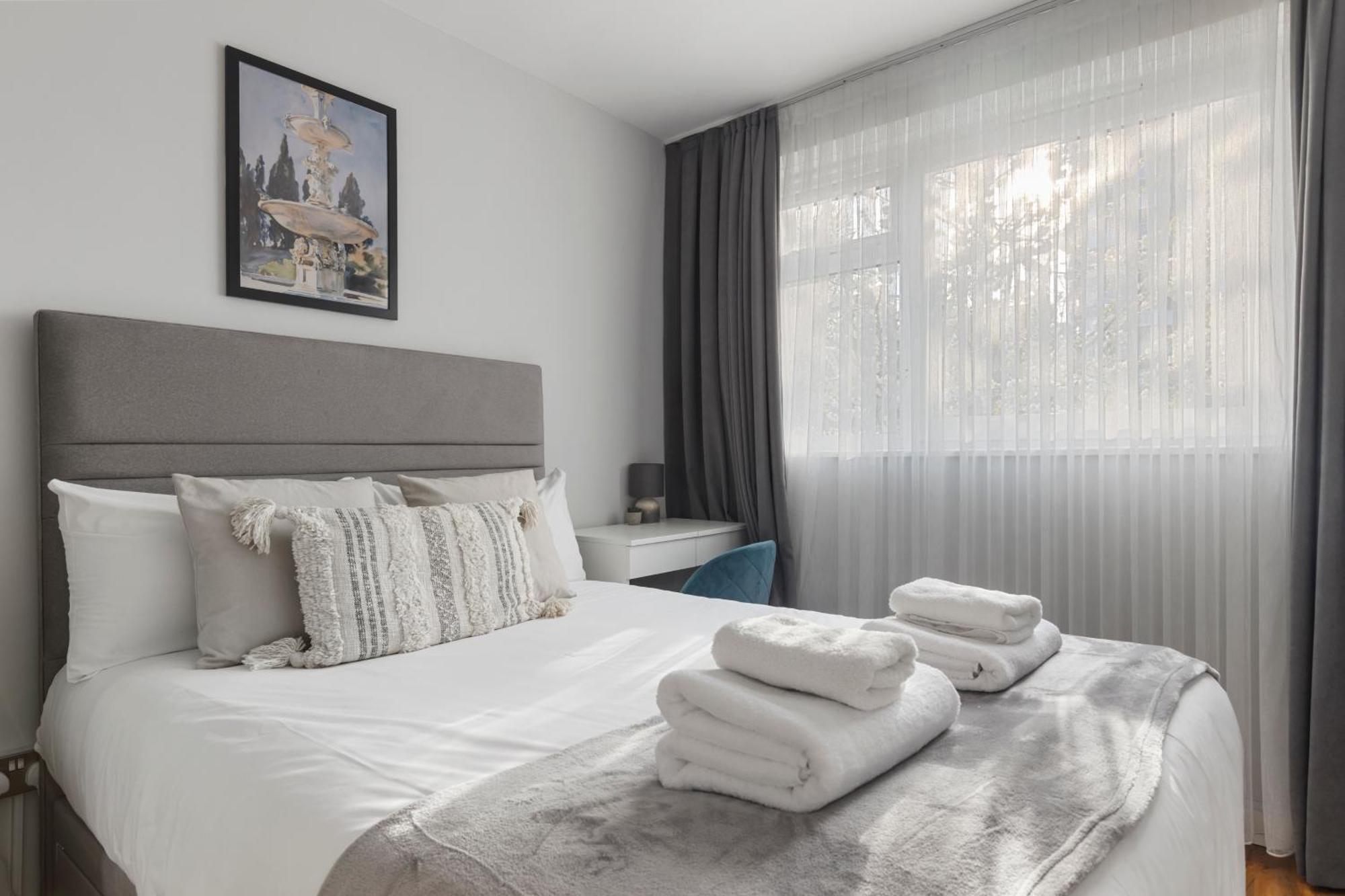Apartment Three Bed Flat - 5 Minutes To Hoxton Station London