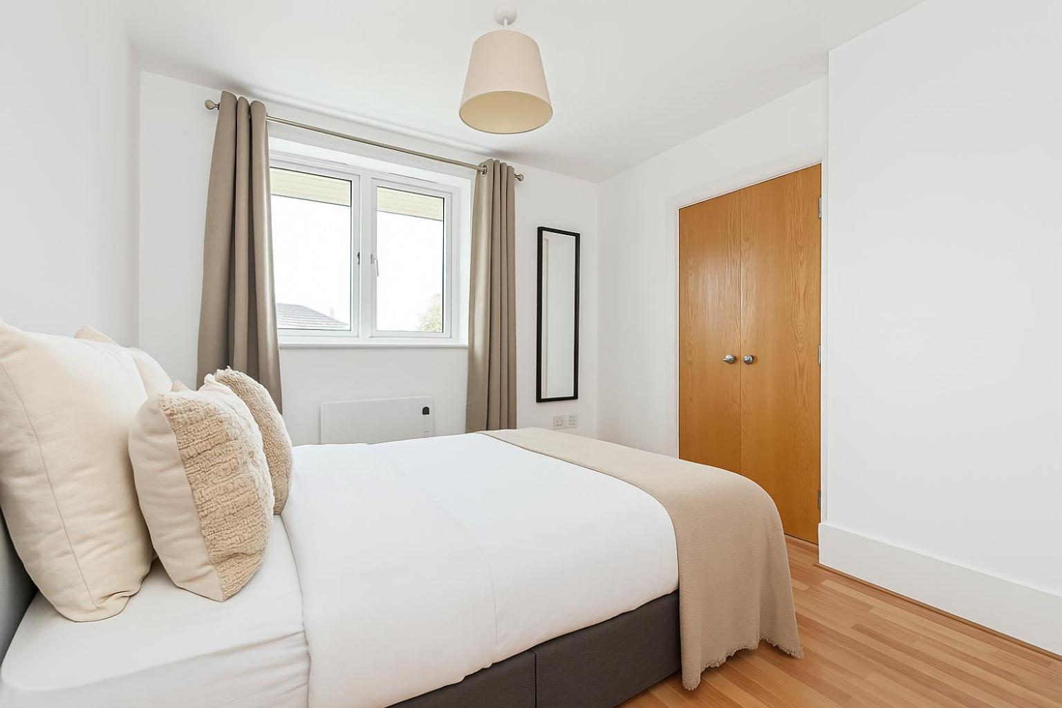 Bright & Contemporary 1-bed Flat - Great Location London