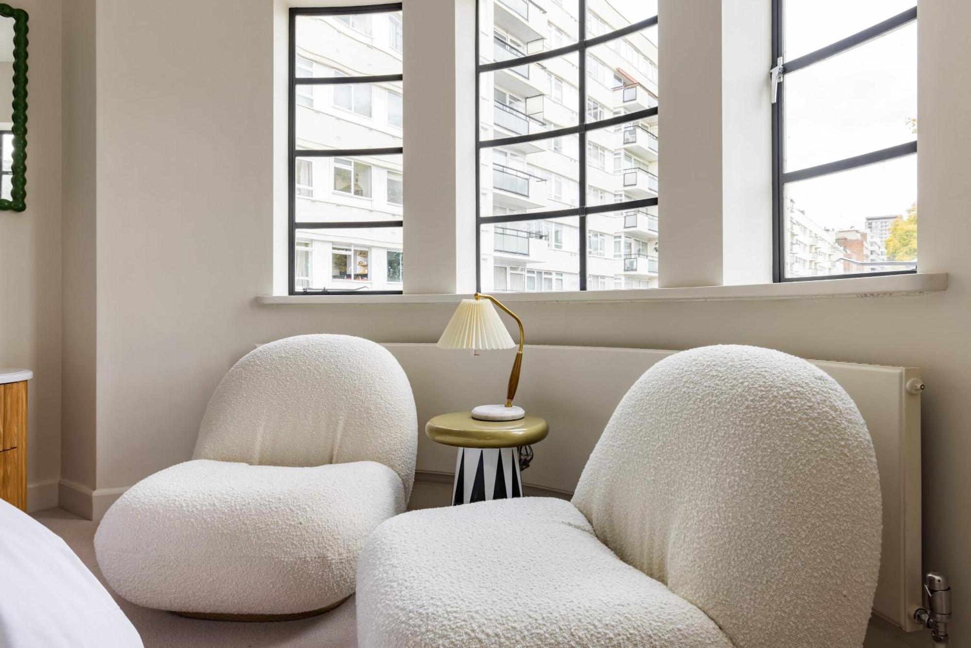 House Of Bobbin - Hyde Park Mansion *