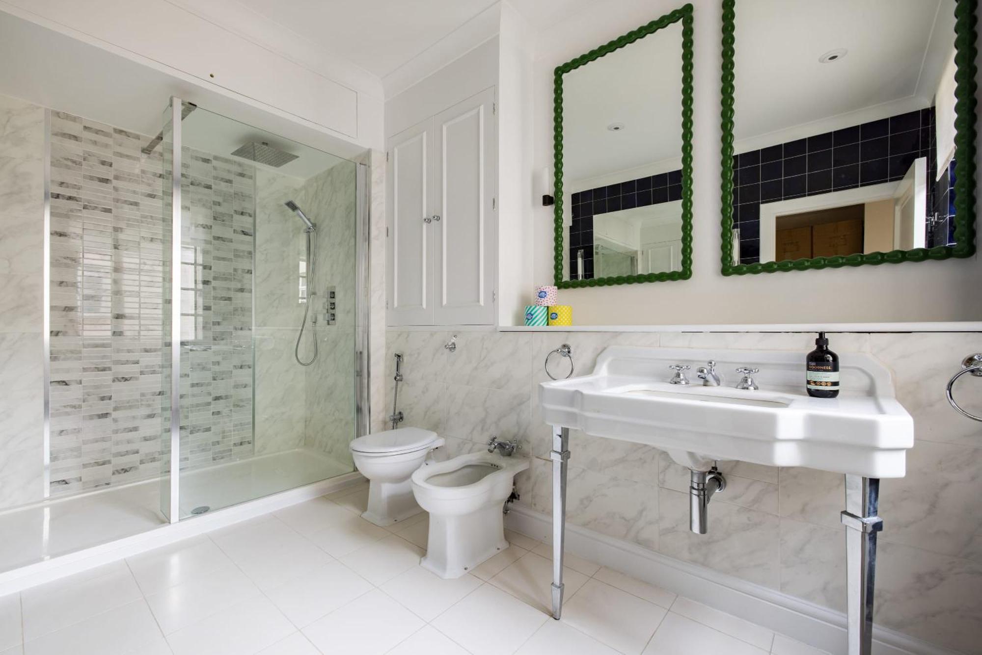 House Of Bobbin - Hyde Park Mansion Holiday home *