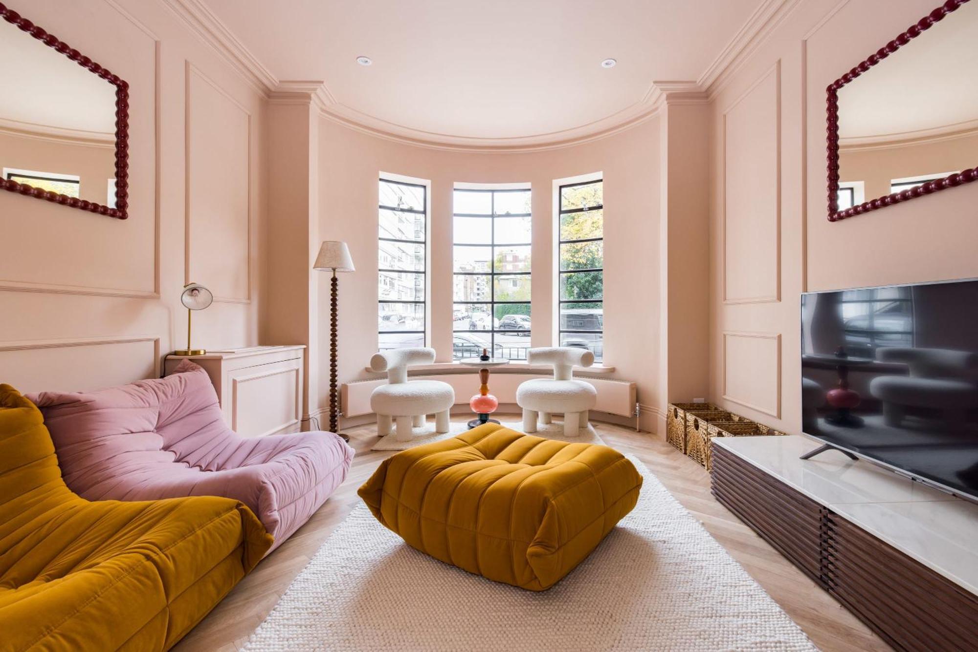Holiday home House Of Bobbin - Hyde Park Mansion *