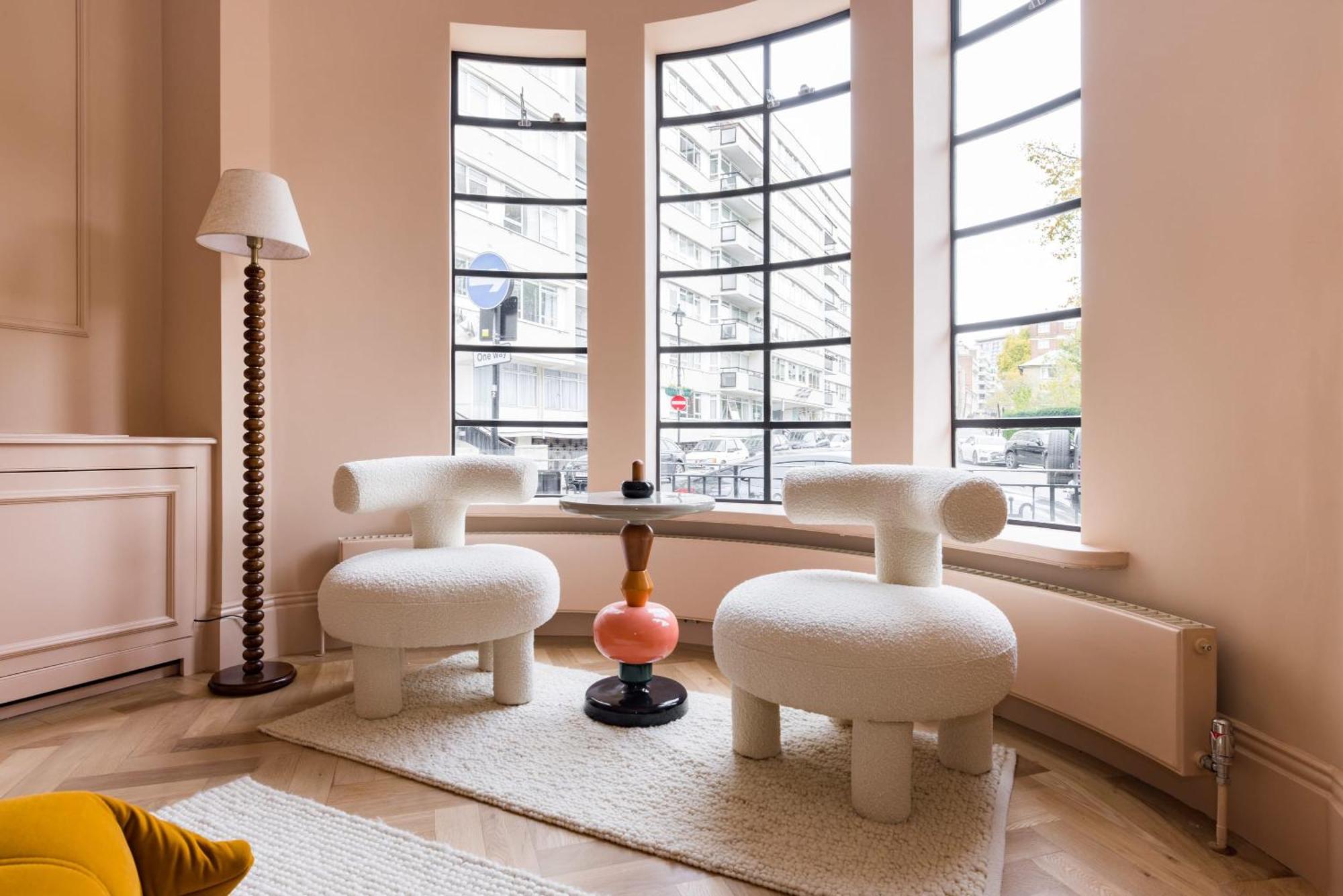 House Of Bobbin - Hyde Park Mansion *