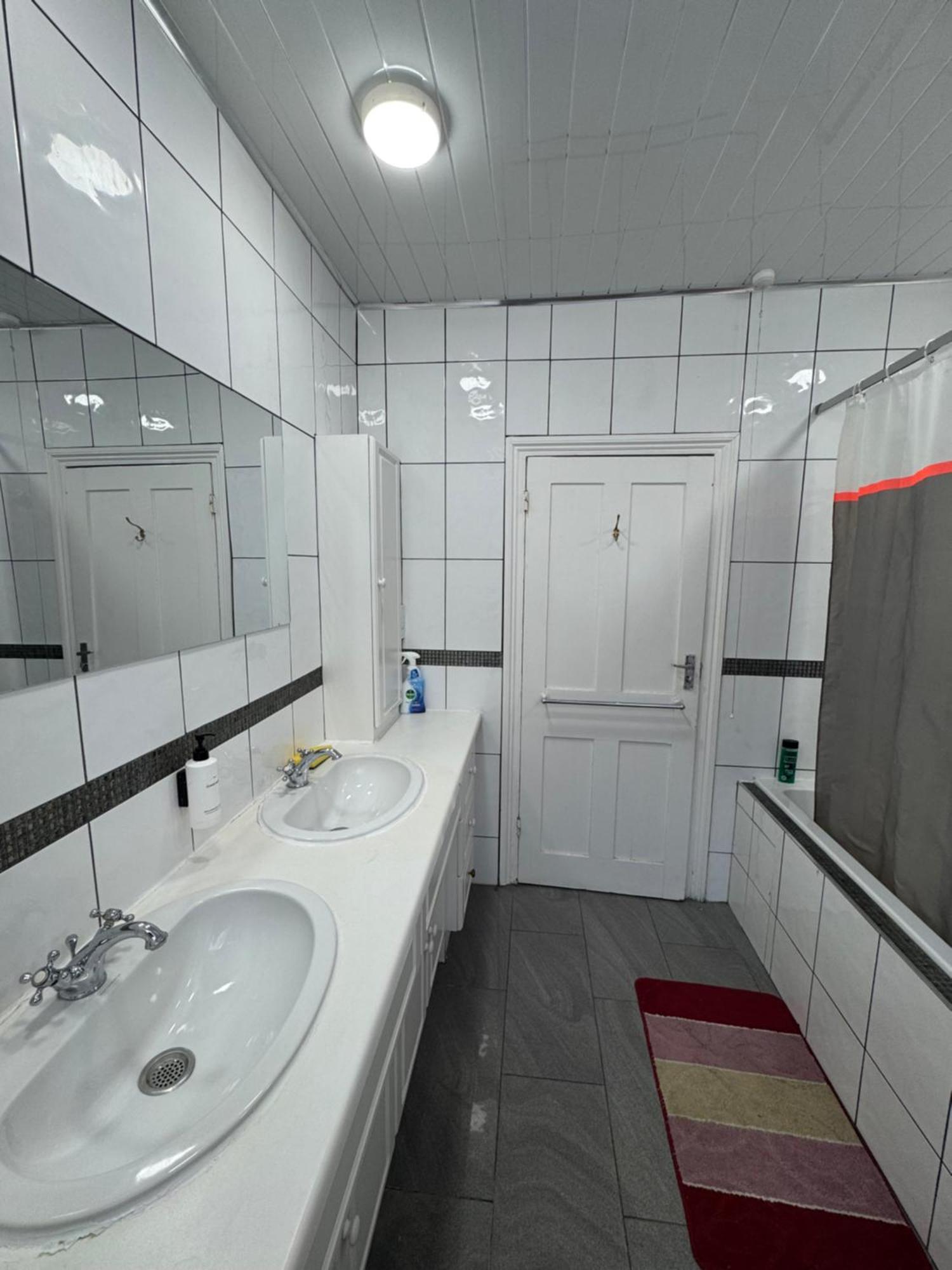 Homestay Alin Duna London