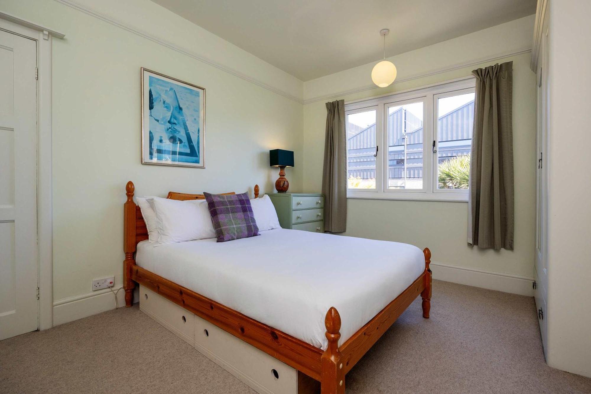 Veeve - Brackenbury London