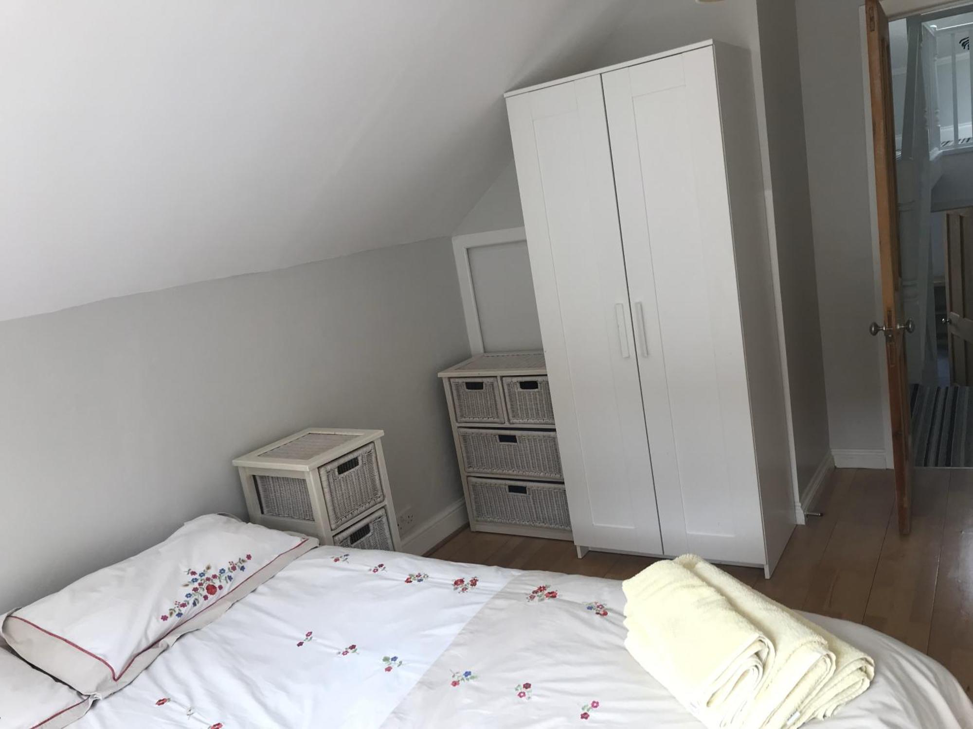 Quiet 5 Bed Vauxhall House With Garden And Roof Terrace Holiday home