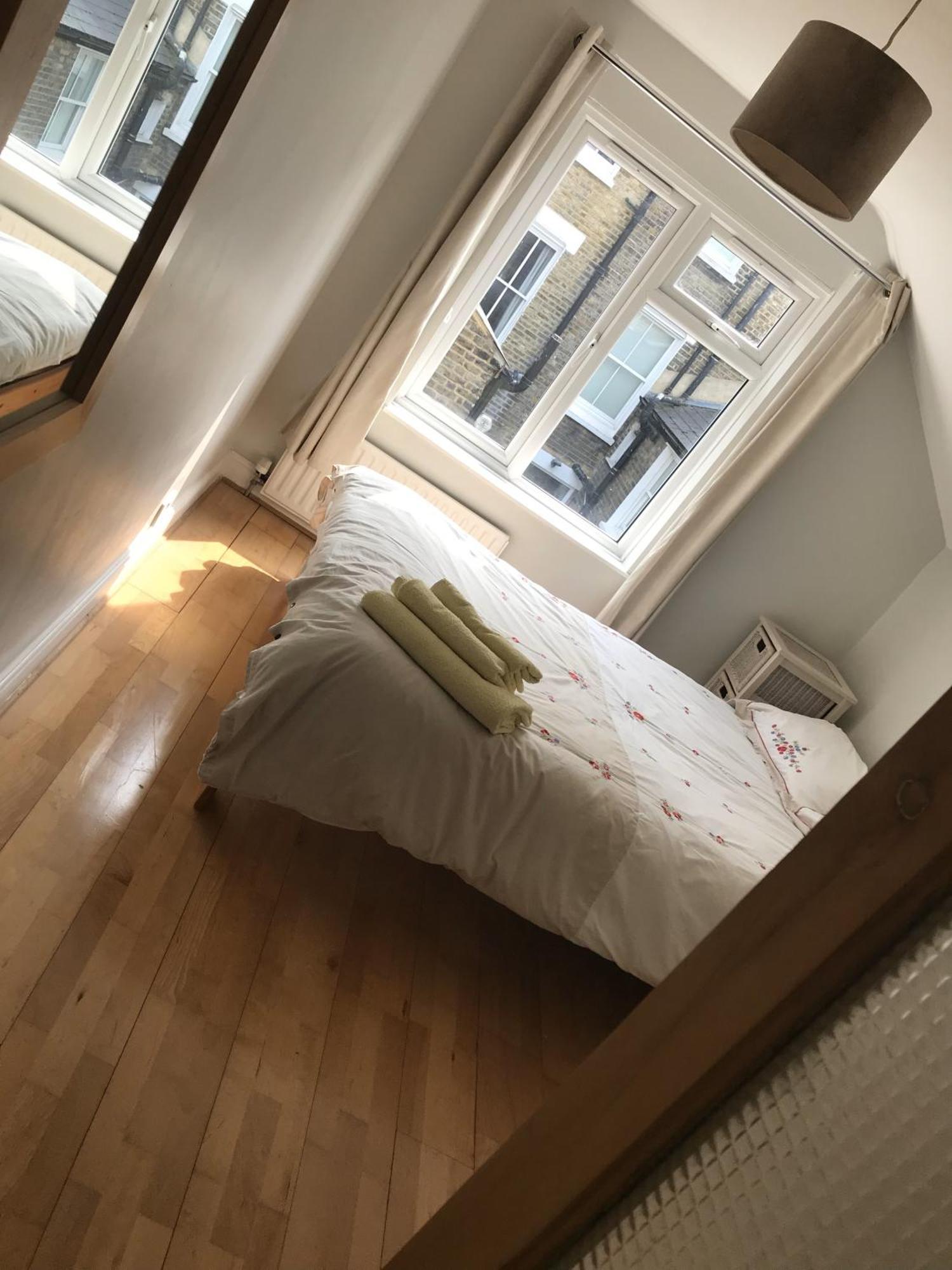 Holiday home Quiet 5 Bed Vauxhall House With Garden And Roof Terrace