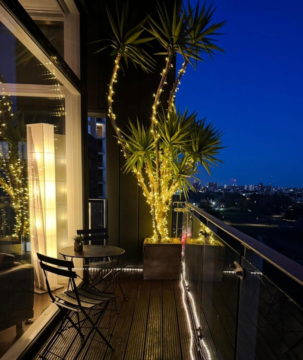 Homestay Burgess Park Penthouse