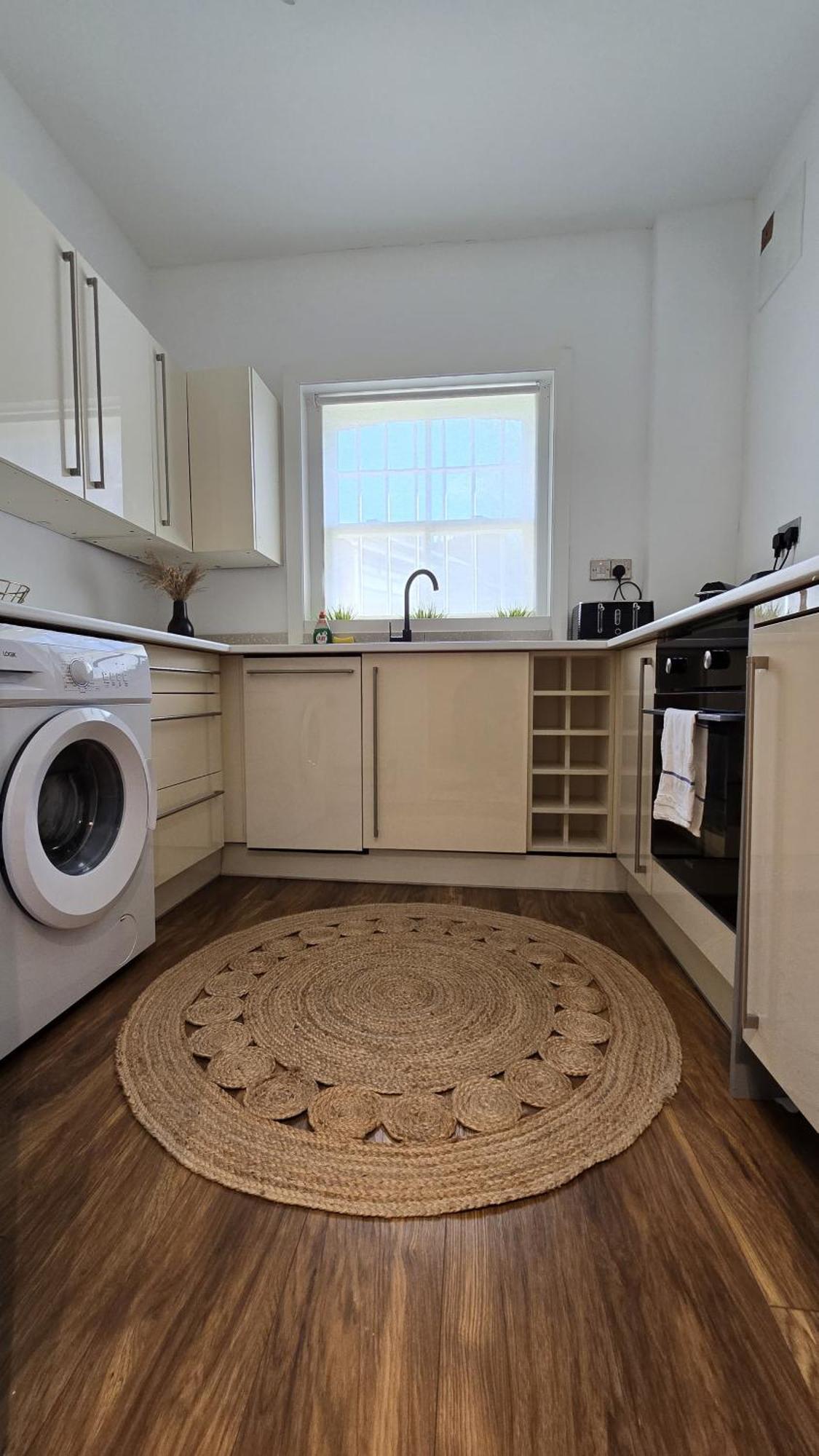 Spacious For 4 Flat Near Regents Park N2 London